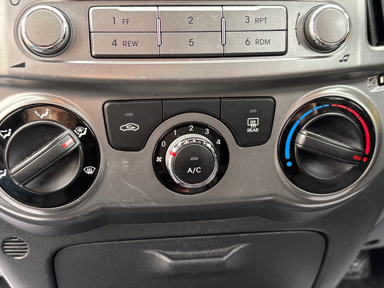 Used Hyundai i20 2013 for sale - 76970080: Photo 13