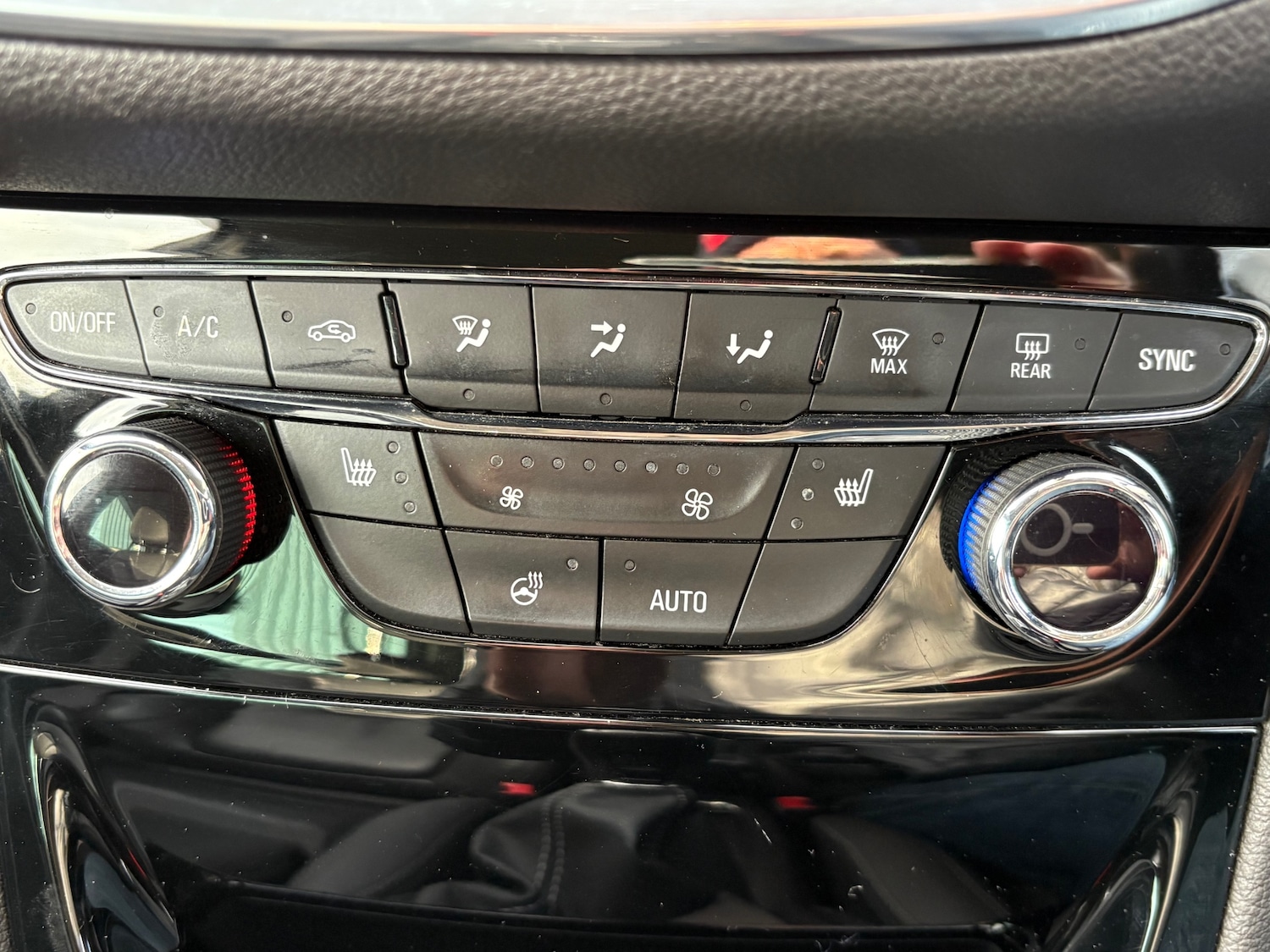 Used Vauxhall Astra 2018 for sale - 76749036: Photo 36