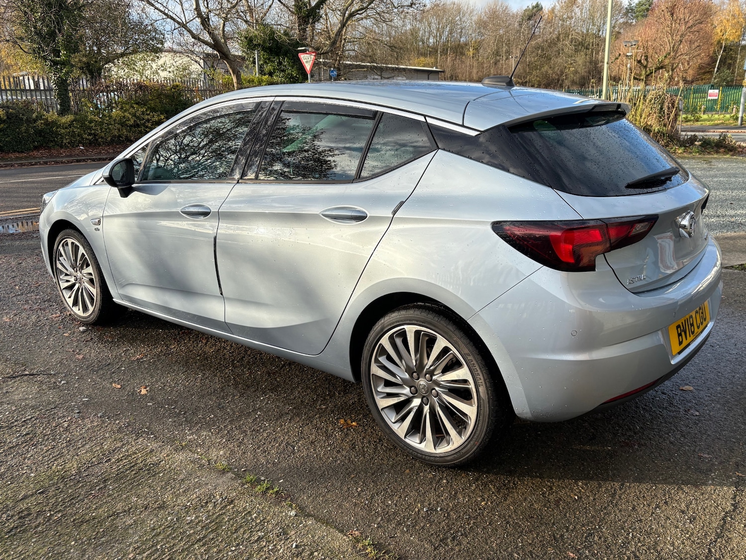 Used Vauxhall Astra 2018 for sale - 76749036: Photo 6