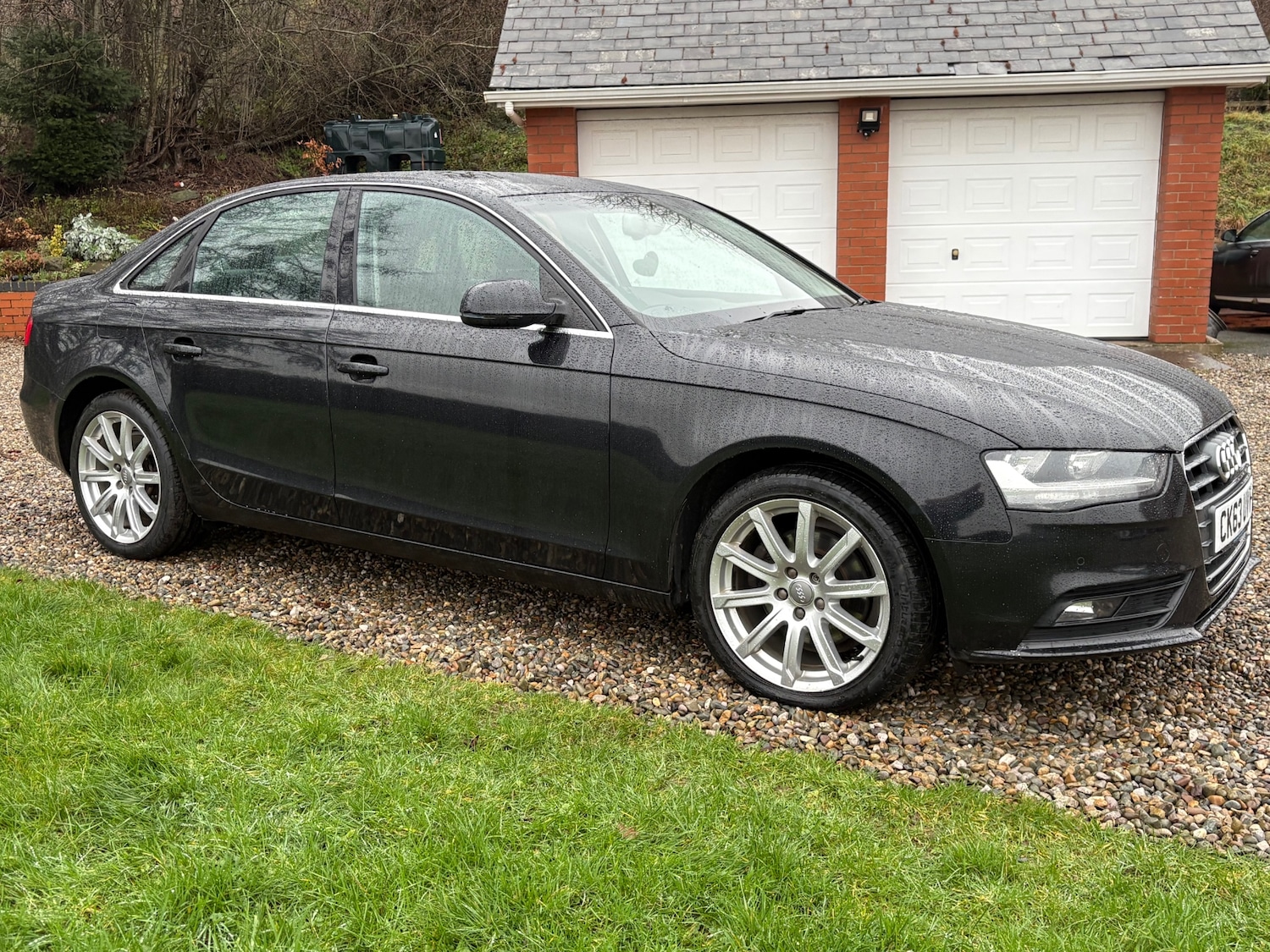 Used Audi A4 2013 for sale - 77462073: Photo 2