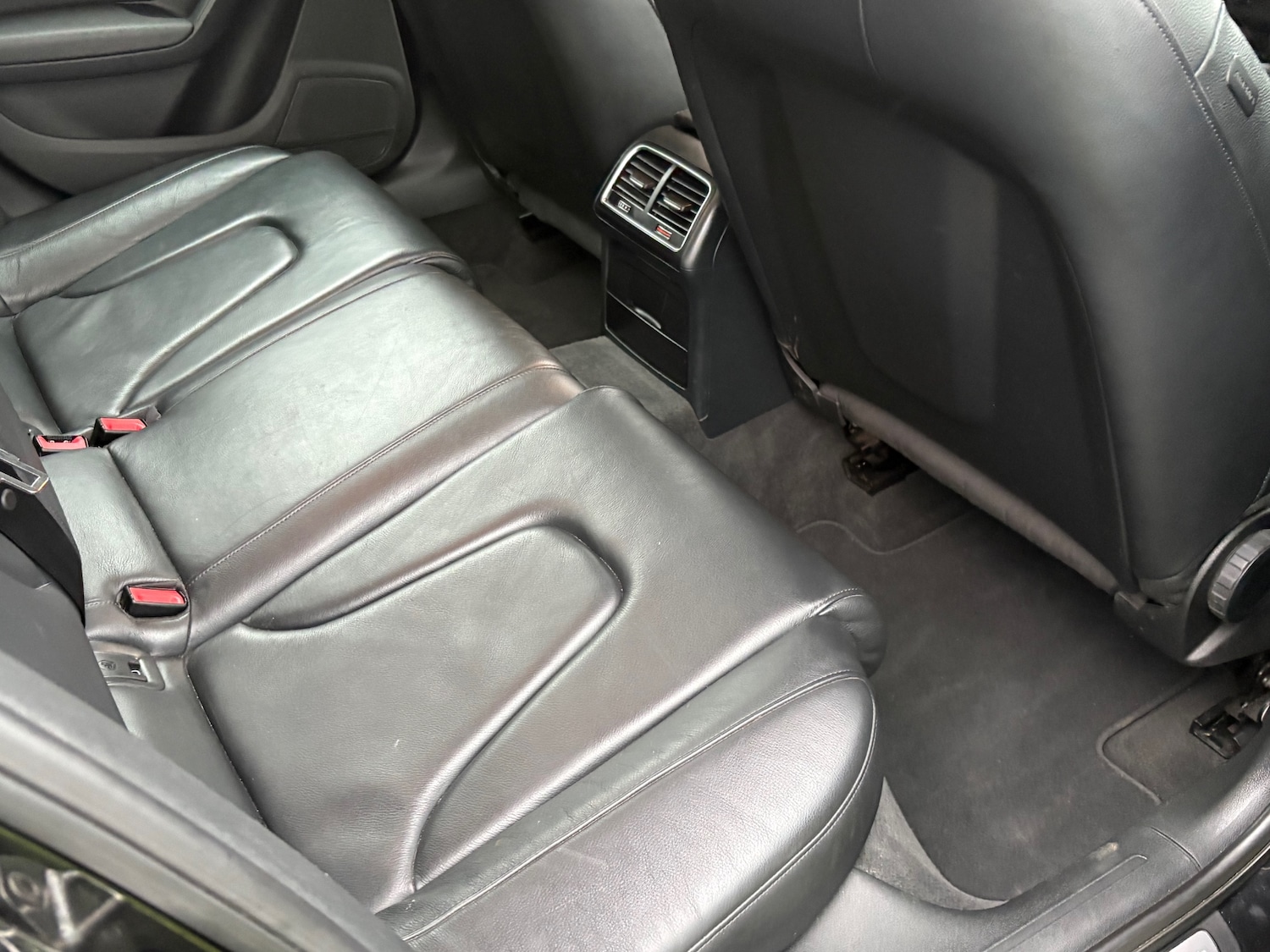 Used Audi A4 2013 for sale - 77462073: Photo 9