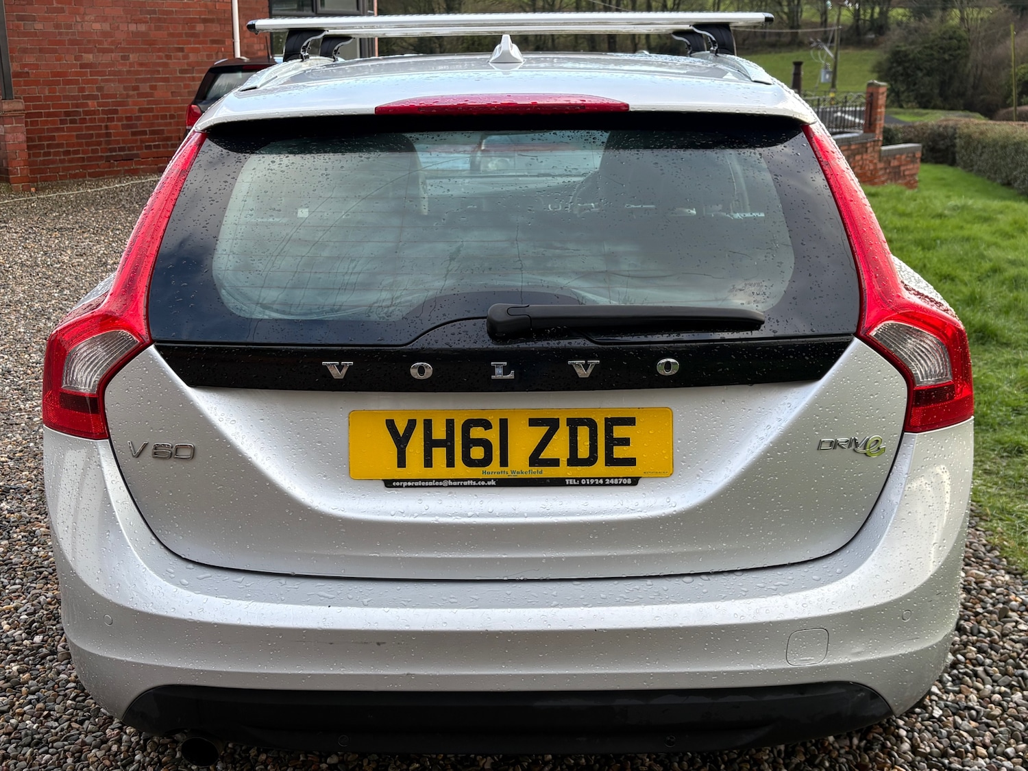 Used Volvo V60 2011 for sale - 77629139: Photo 12