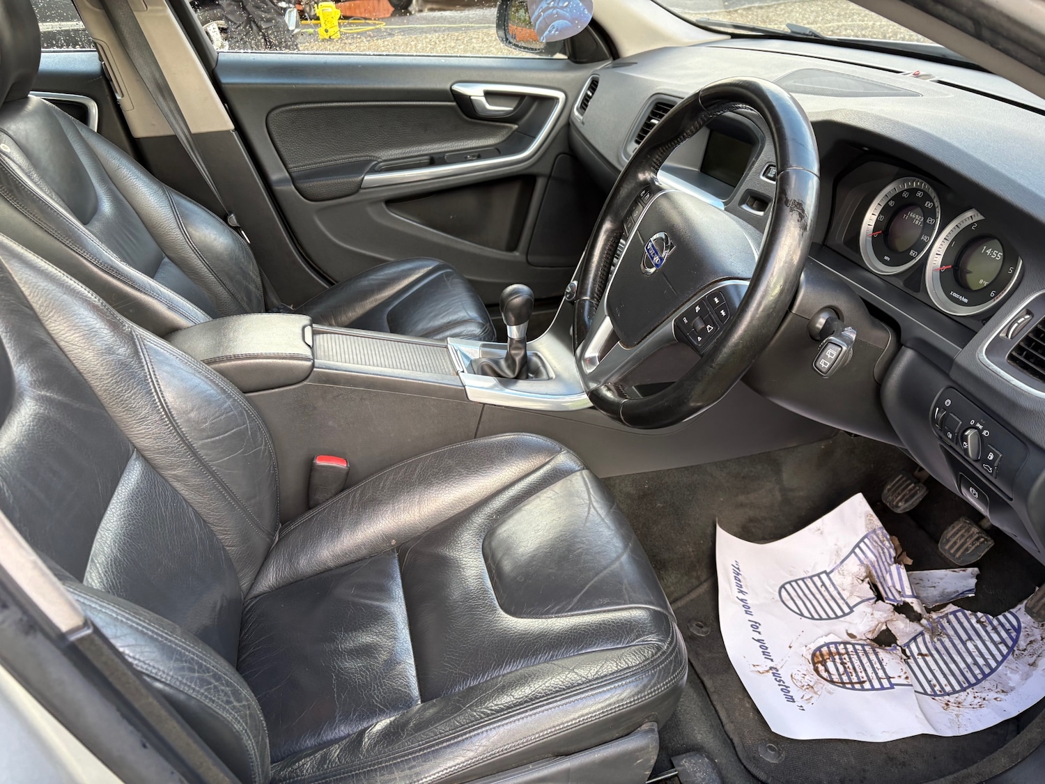 Used Volvo V60 2011 for sale - 77629139: Photo 36