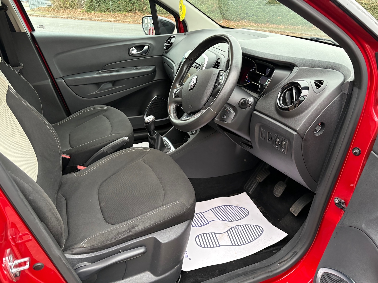 Used Renault Captur 2019 for sale - 77063234: Photo 10