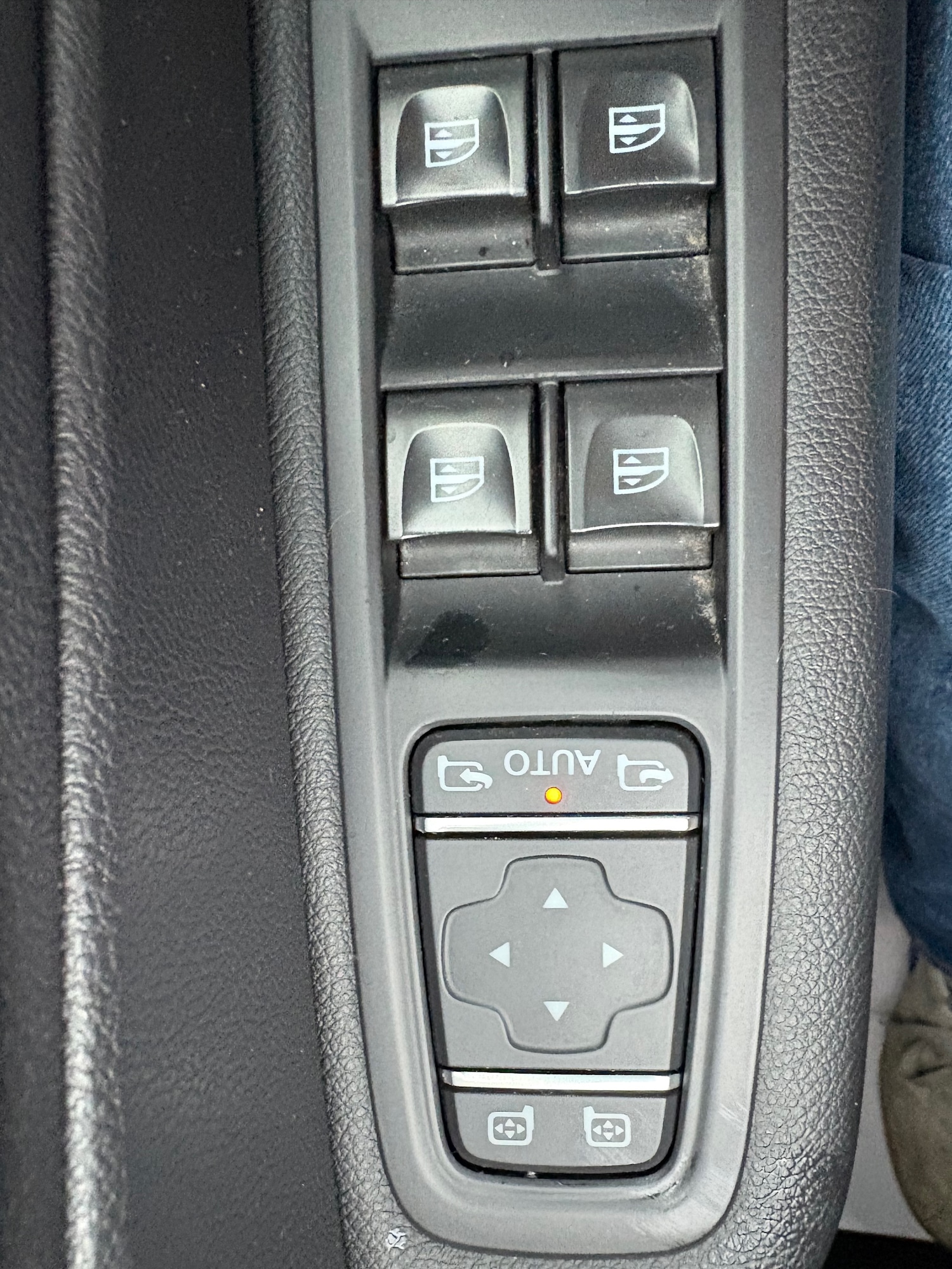 Used Renault Captur 2019 for sale - 77063234: Photo 25