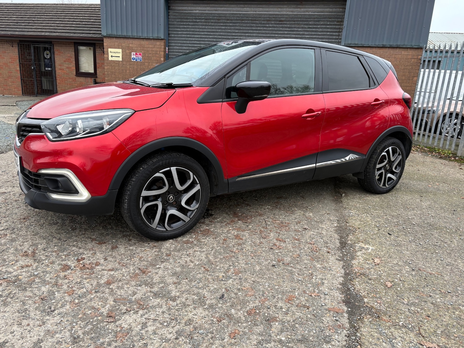 Used Renault Captur 2019 for sale - 77063234: Photo 35