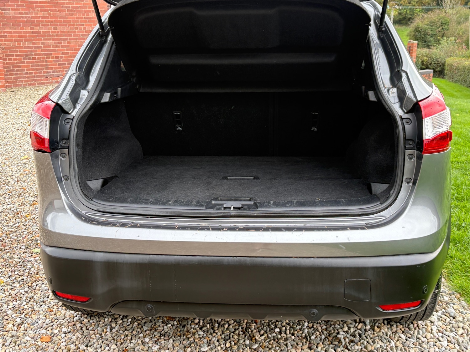 Used Nissan Qashqai 2014 for sale - 76379058: Photo 13