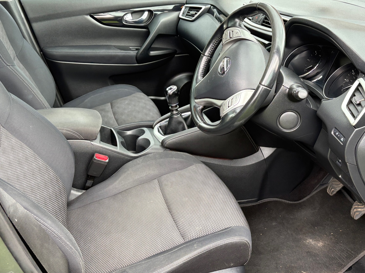 Used Nissan Qashqai 2014 for sale - 76379058: Photo 16