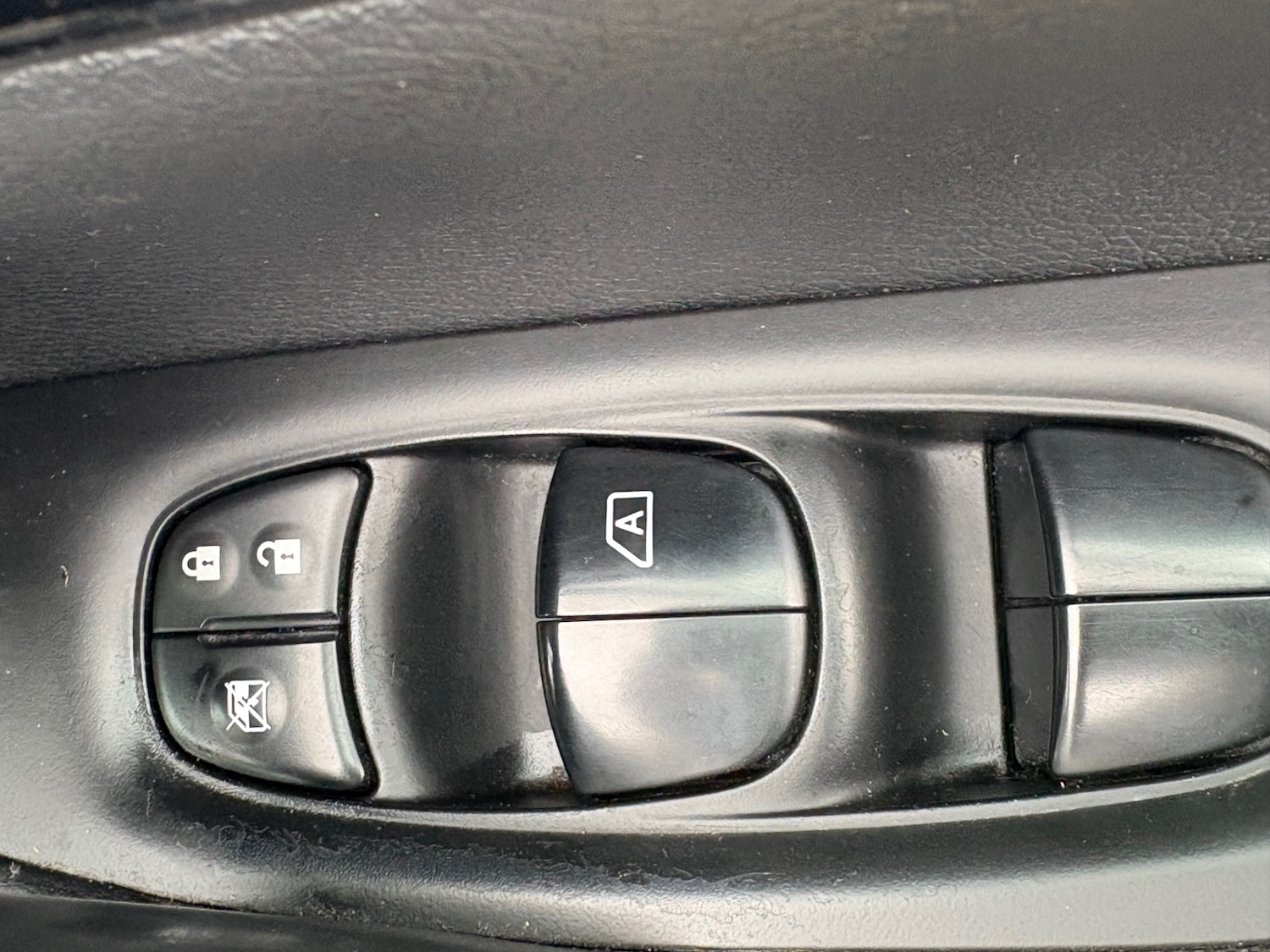 Used Nissan Qashqai 2014 for sale - 76379058: Photo 40