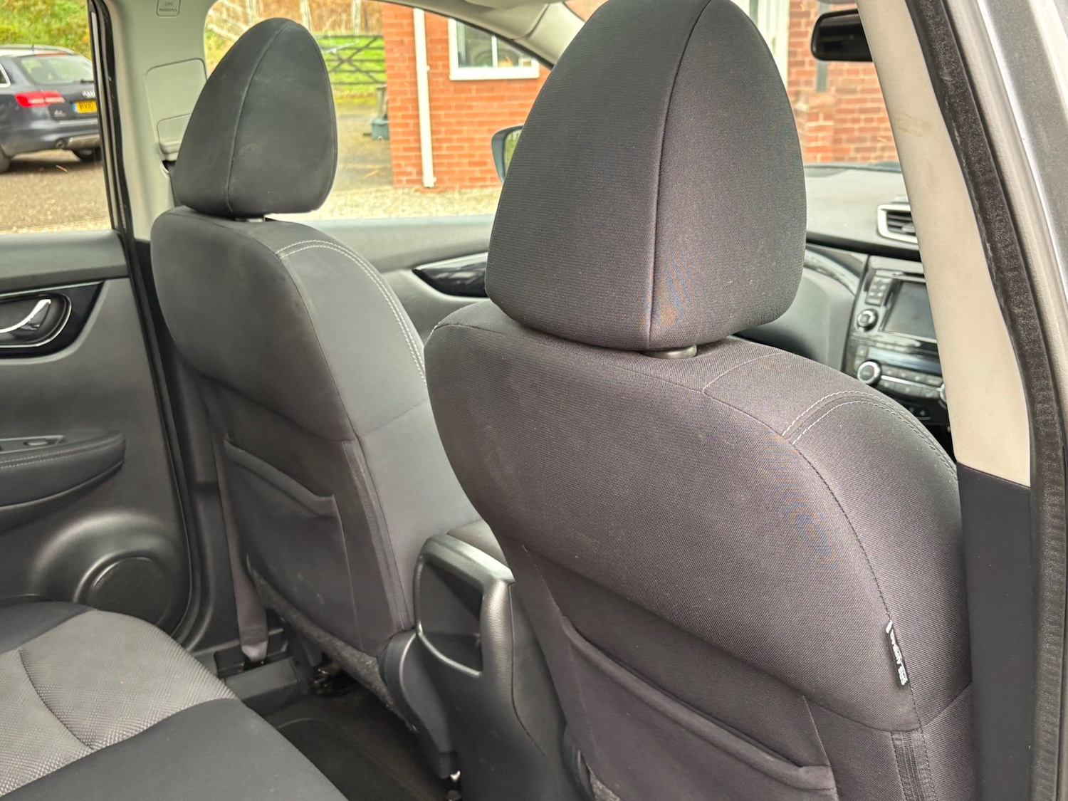 Used Nissan Qashqai 2014 for sale - 76379058: Photo 44