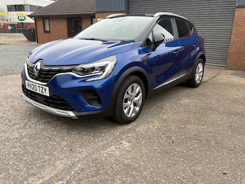 Used Renault Captur 2020 for sale - 75549352: Photo