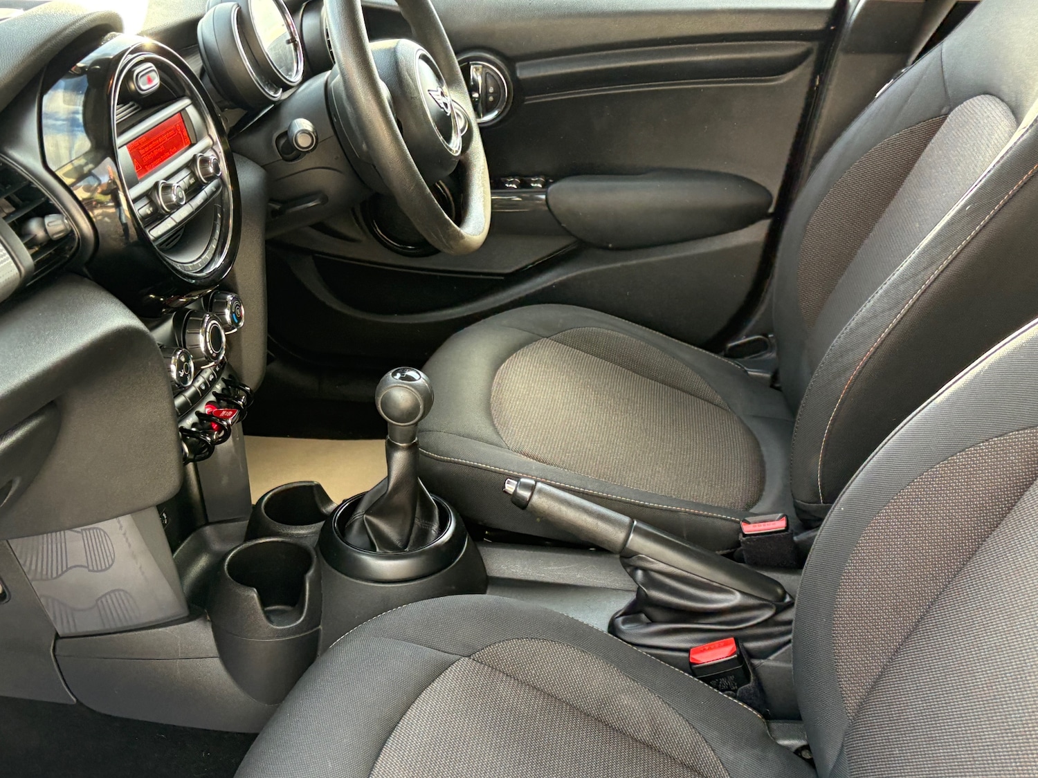 Used MINI Hatch 2017 for sale - 76404907: Photo 18