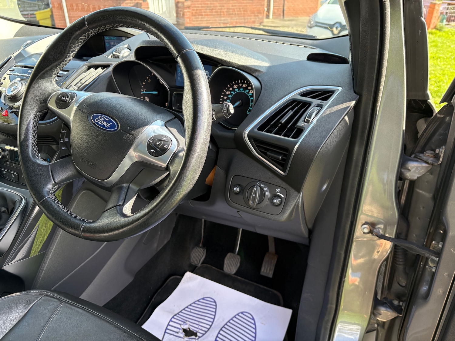 Used Ford Kuga 2014 for sale - 76171606: Photo 45
