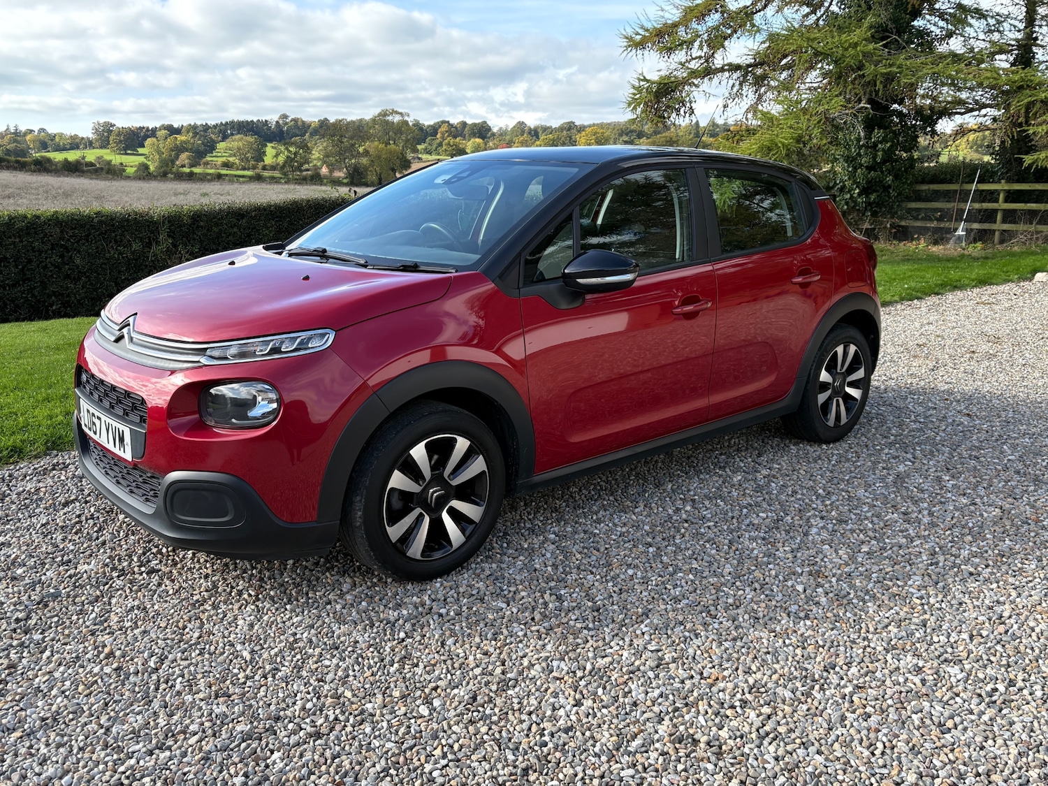 Used Citroen C3 2017 for sale - 76232622: Photo 2