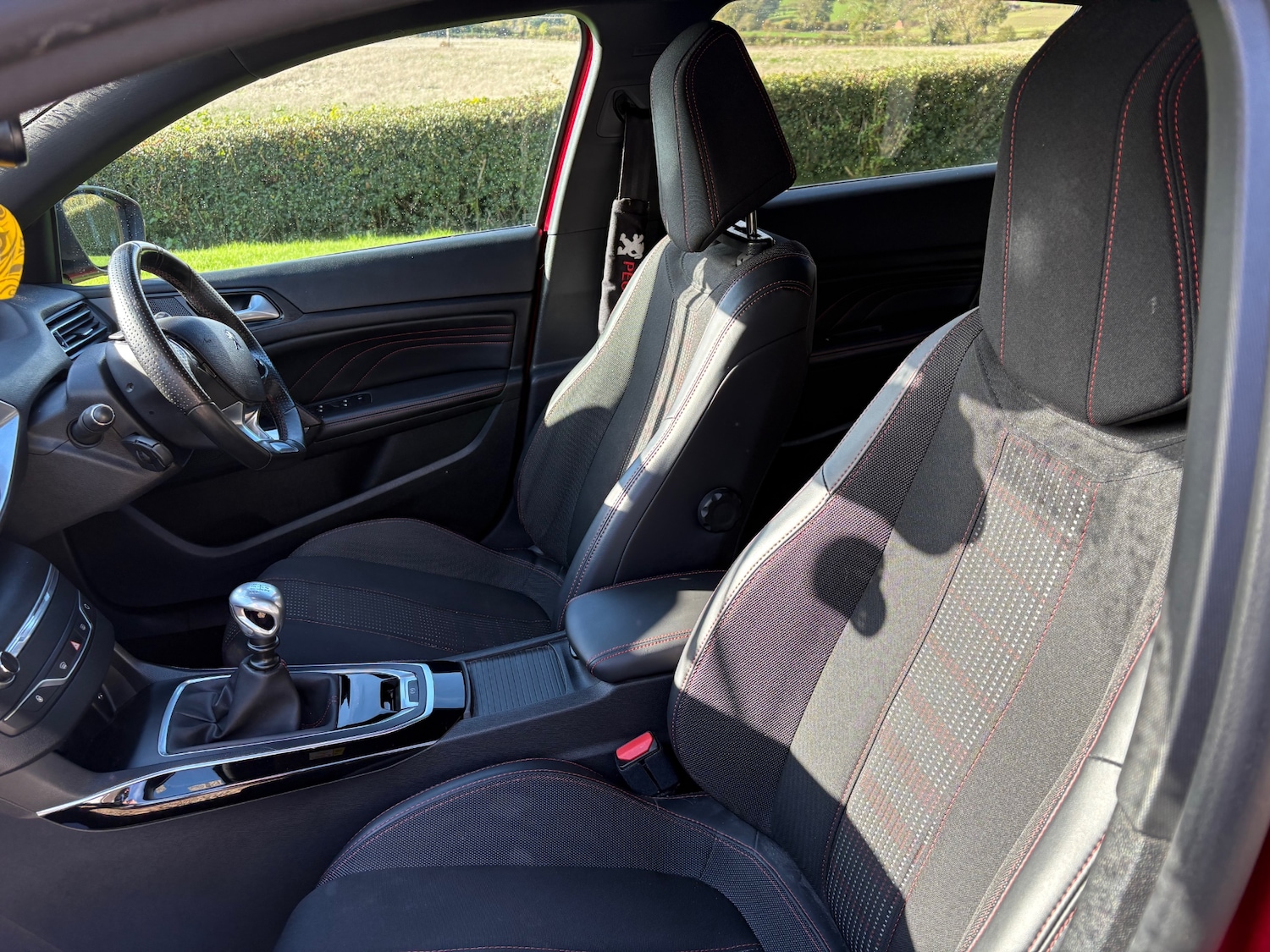 Used Peugeot 308 2015 for sale - 76364898: Photo 44