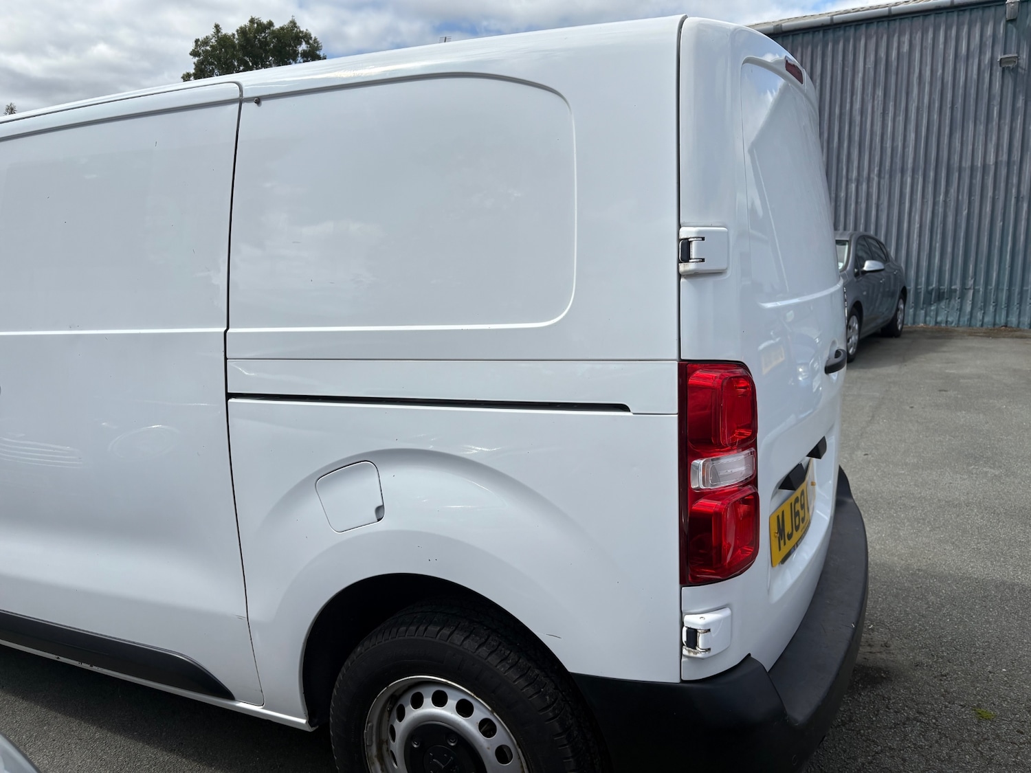 Vehicle 19