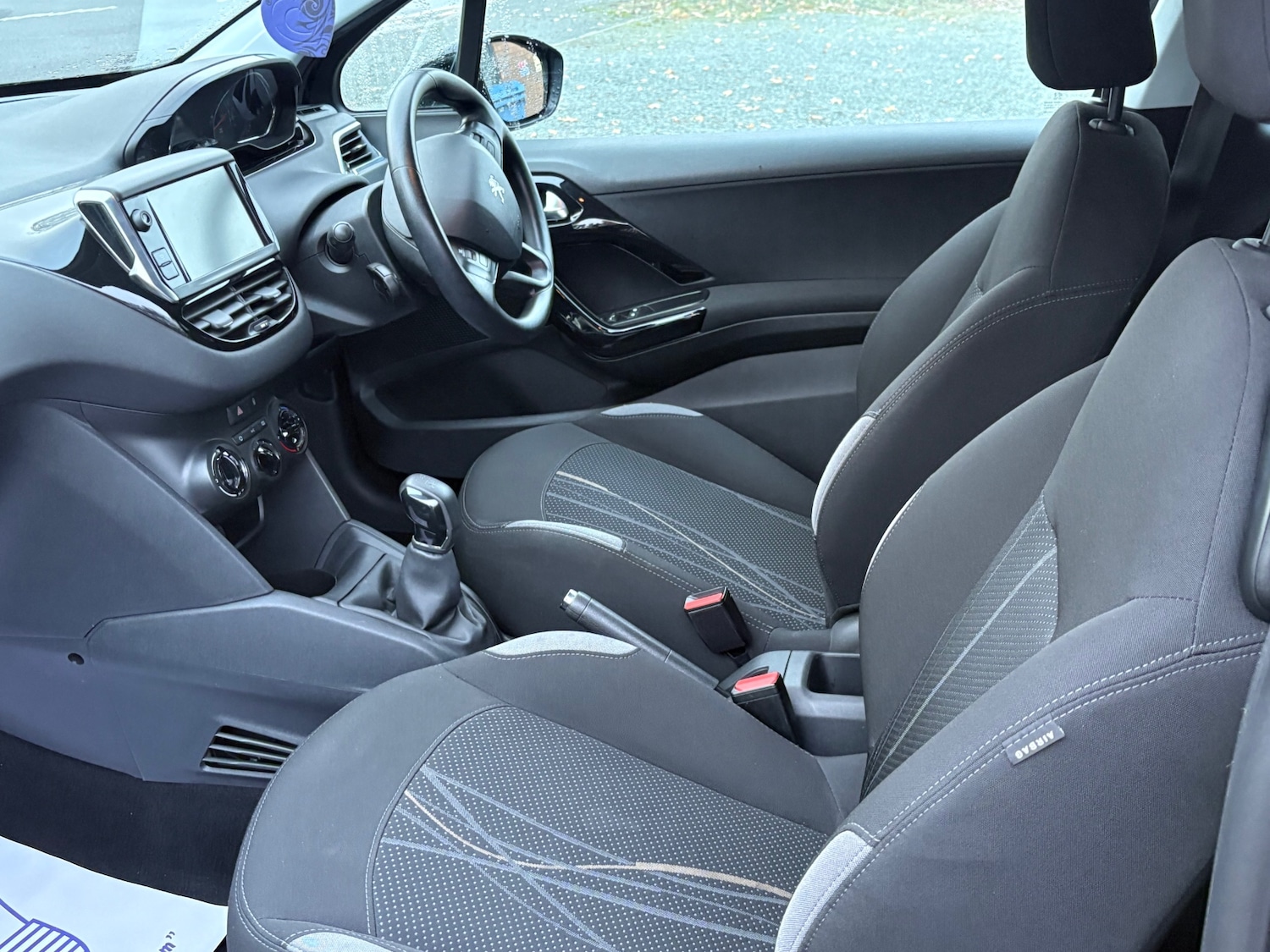 Used Peugeot 208 2012 for sale - 76664311: Photo 18