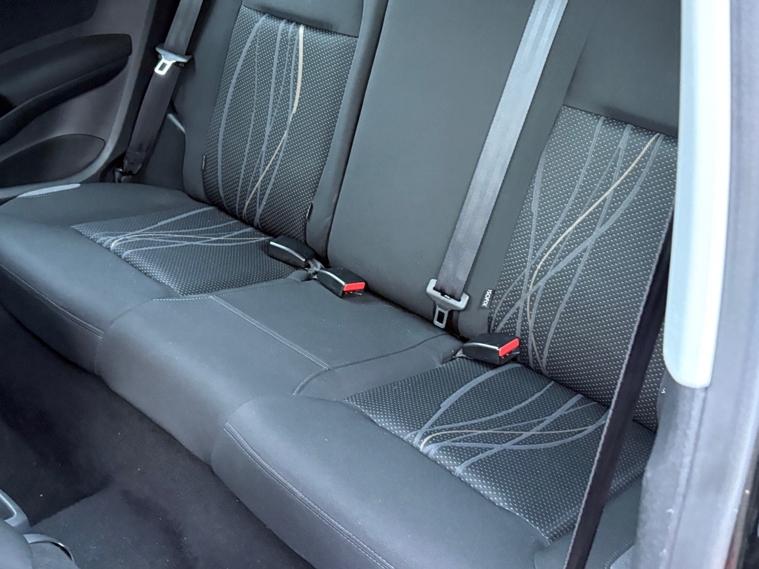 Used Peugeot 208 2012 for sale - 76664311: Photo 22