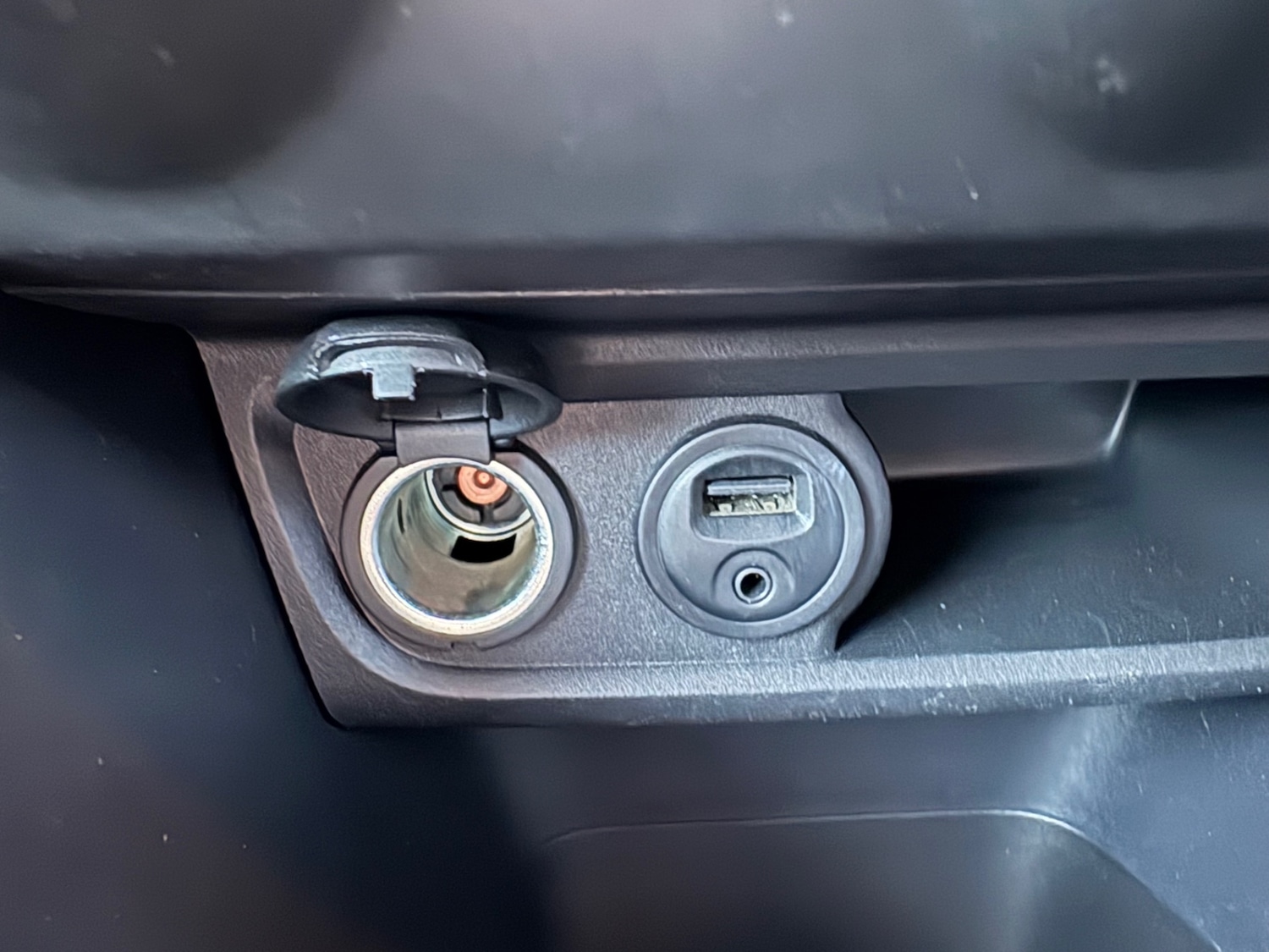 Used Peugeot 208 2012 for sale - 76664311: Photo 33