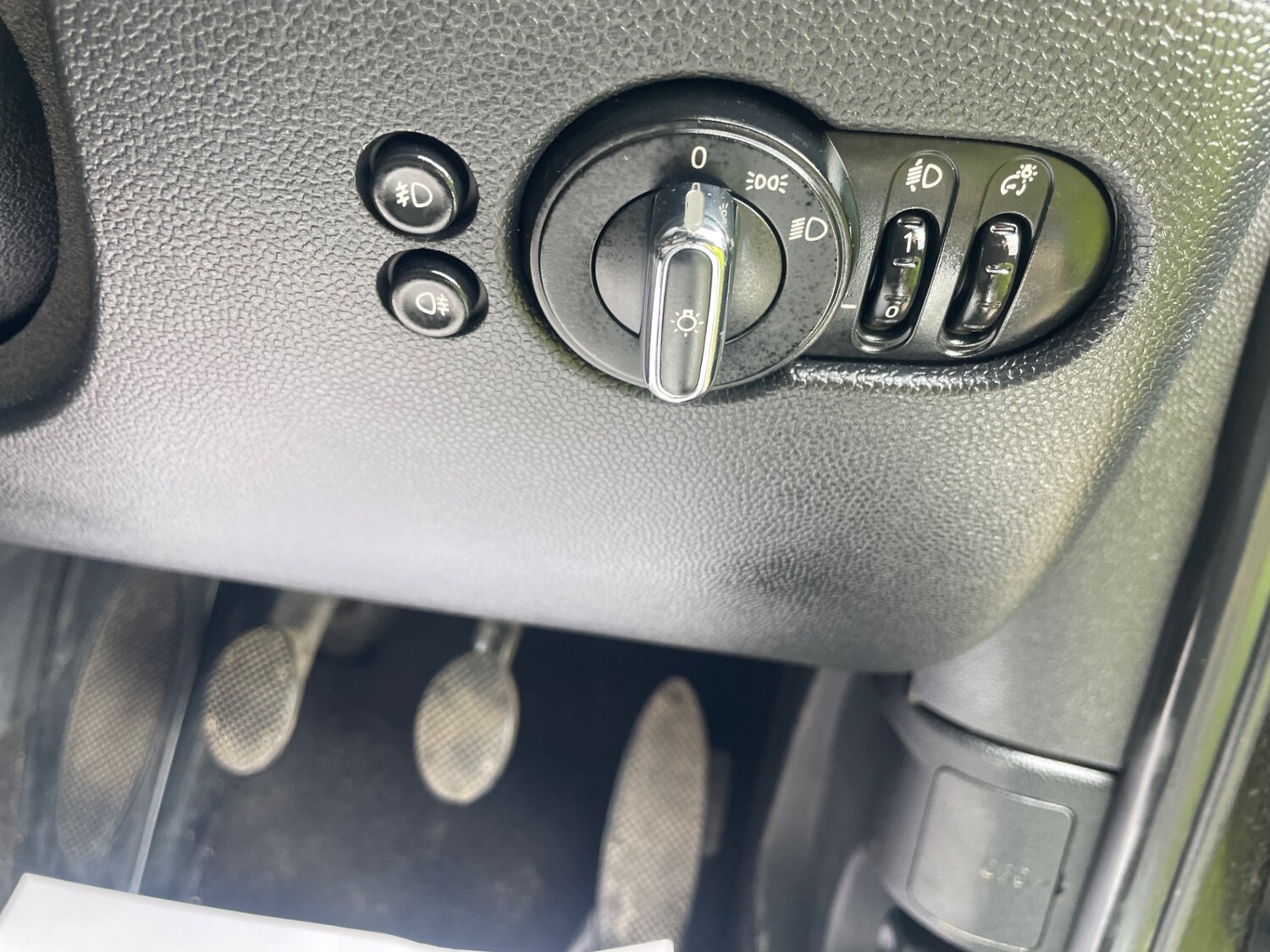 Vehicle 19