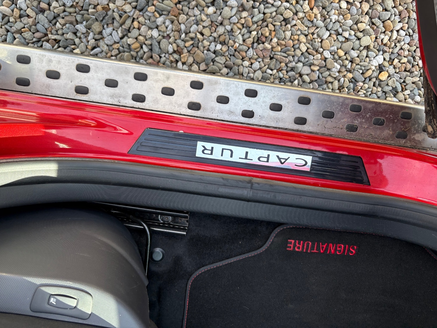 Used Renault Captur 2015 for sale - 76017409: Photo 13