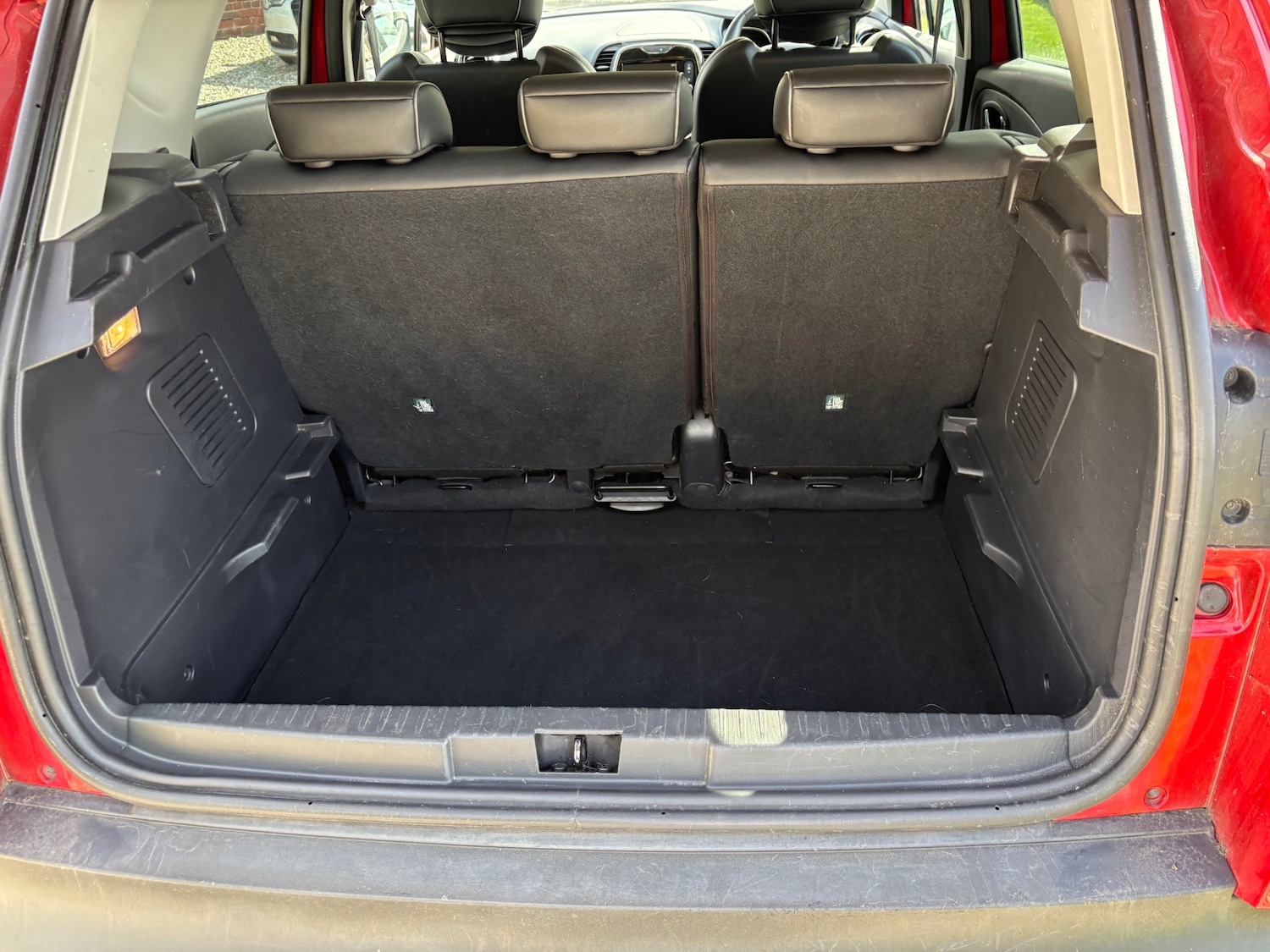 Used Renault Captur 2015 for sale - 76017409: Photo 14