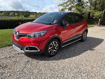 Used Renault Captur 2015 for sale - 76017409: Photo 2