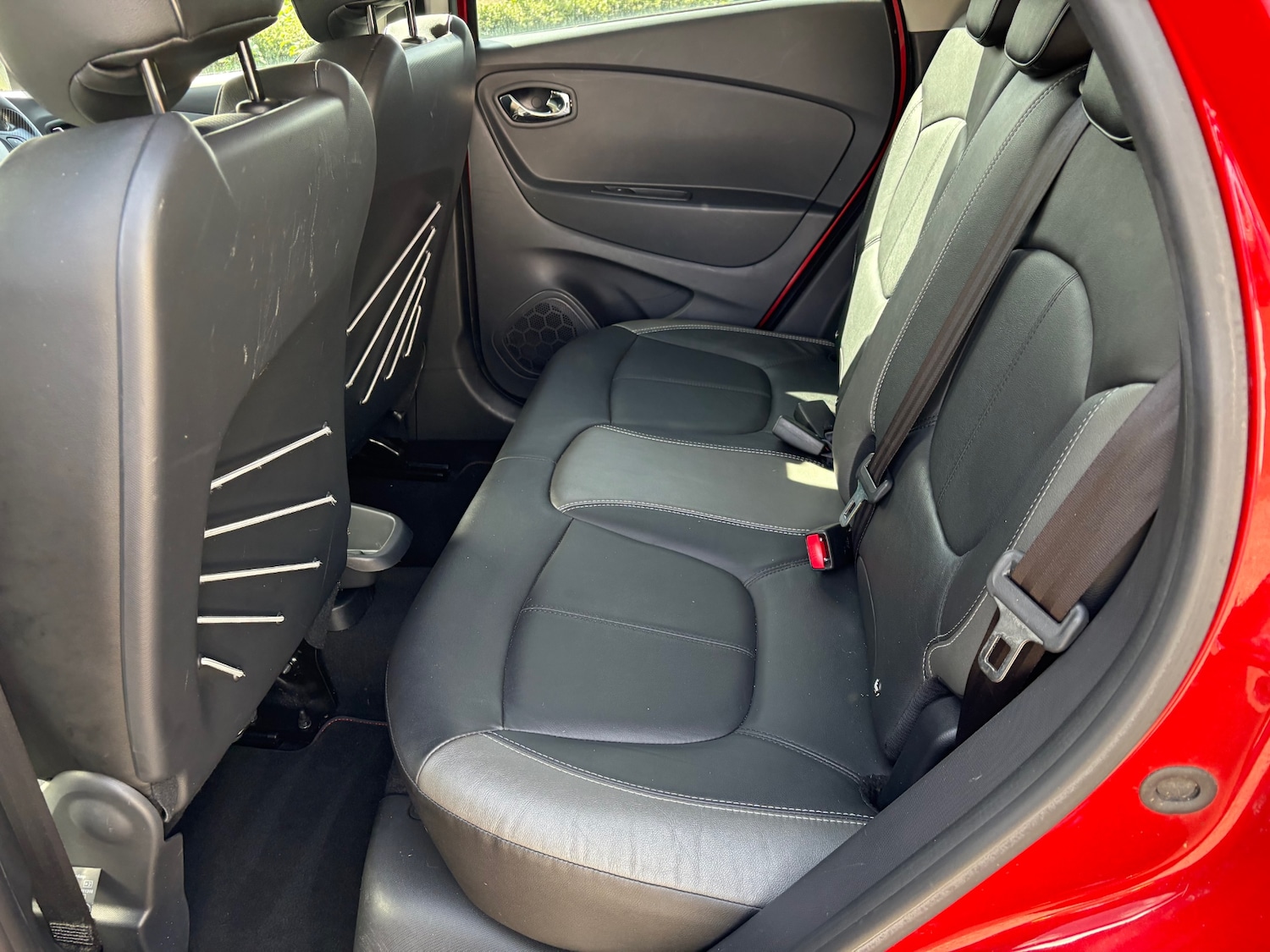 Used Renault Captur 2015 for sale - 76017409: Photo 46