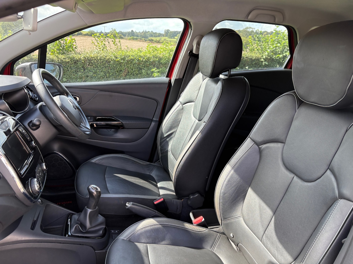 Used Renault Captur 2015 for sale - 76017409: Photo 49