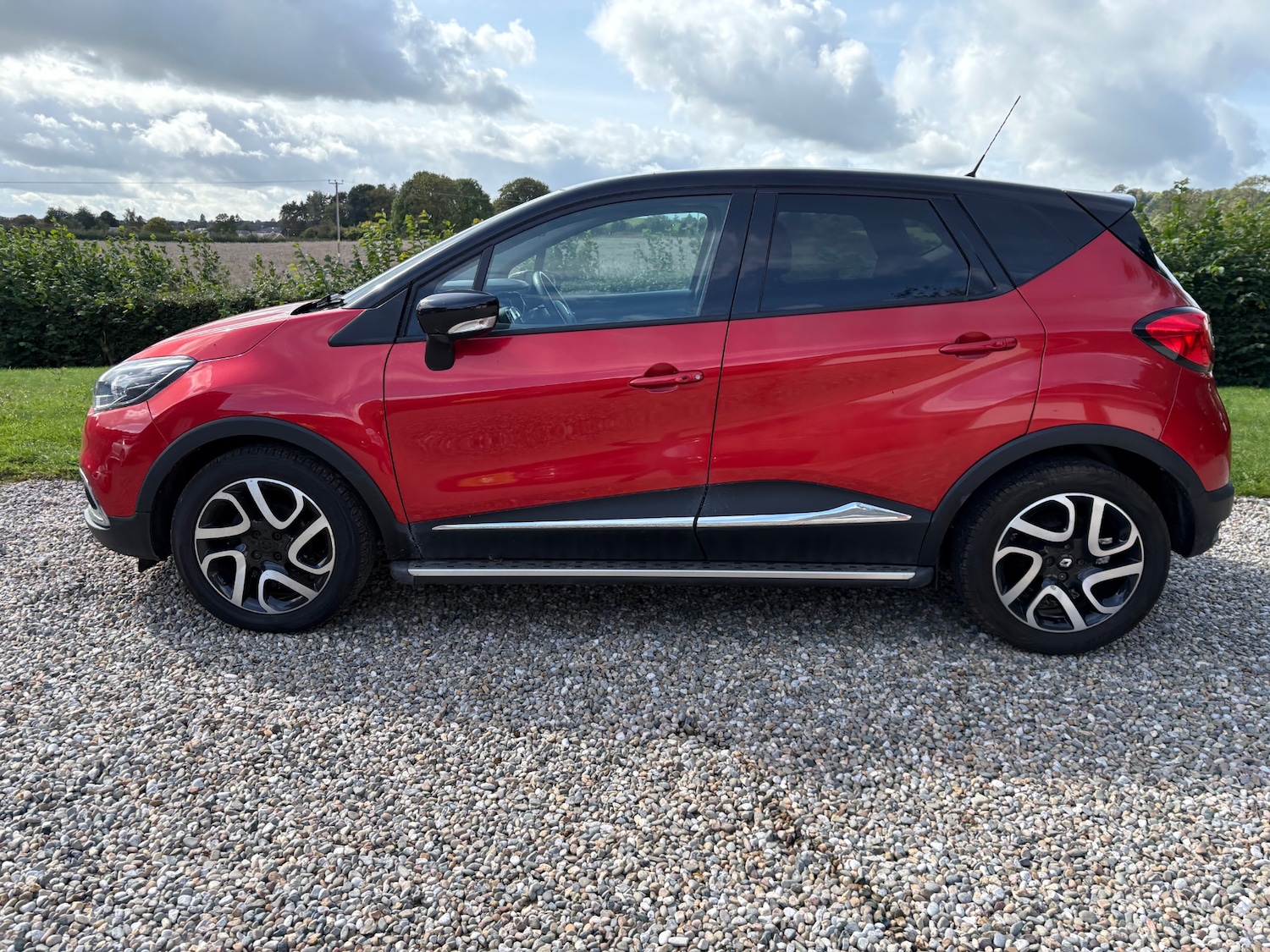 Used Renault Captur 2015 for sale - 76017409: Photo 53