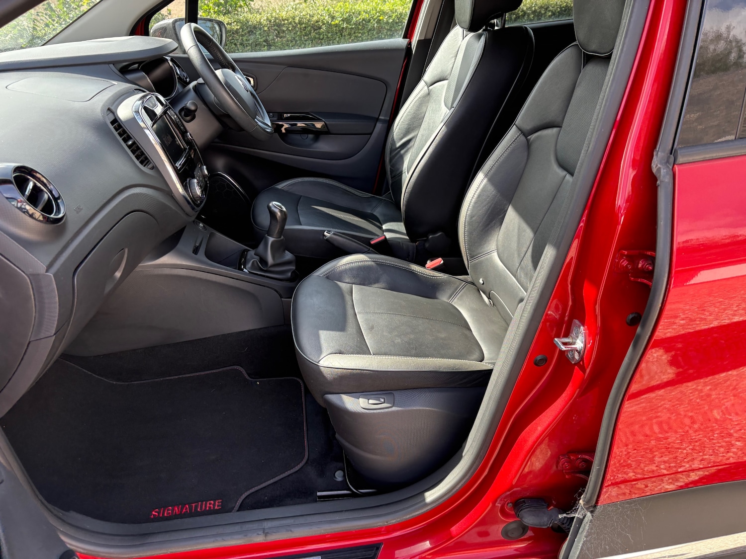 Used Renault Captur 2015 for sale - 76017409: Photo 59