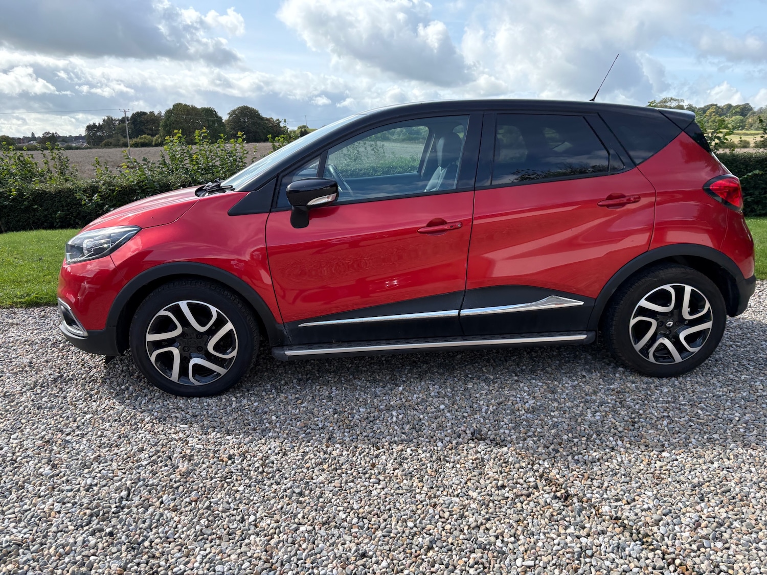 Used Renault Captur 2015 for sale - 76017409: Photo 8