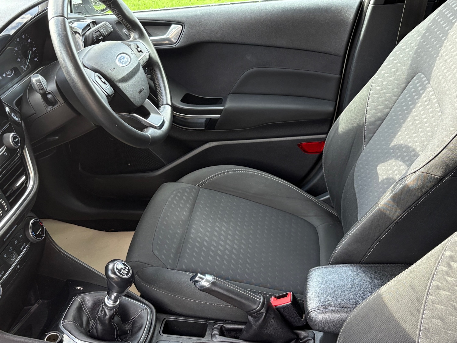 Used Ford Fiesta 2019 for sale - 76402242: Photo 23