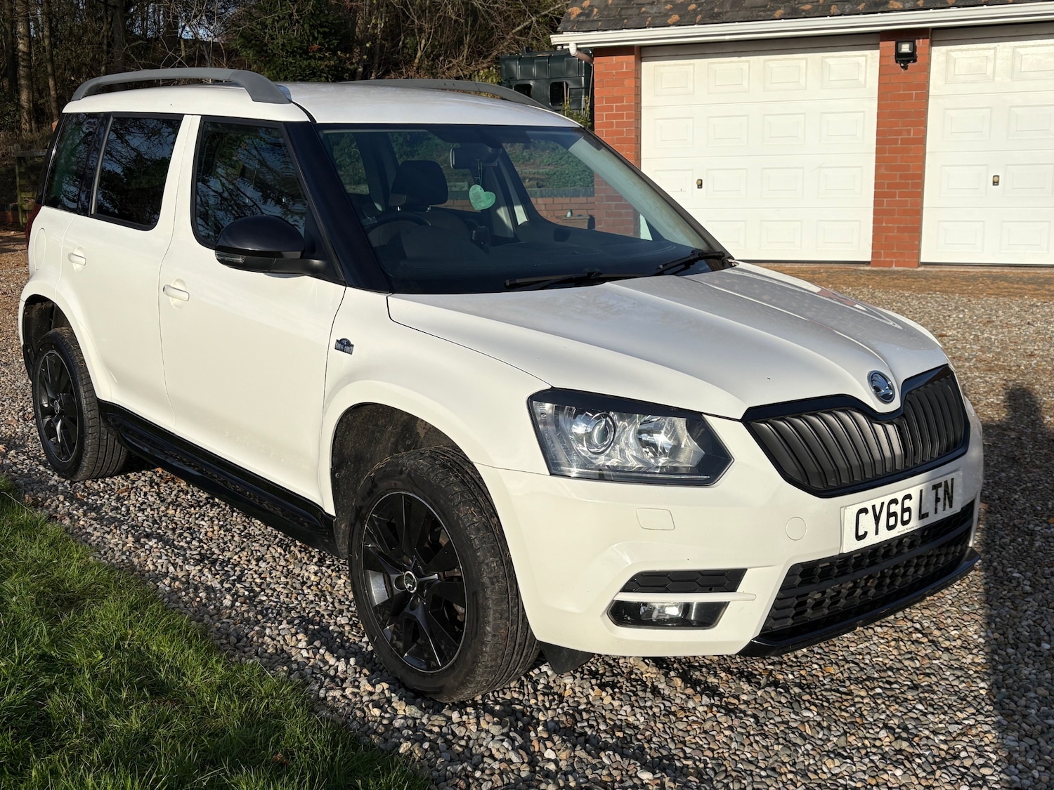 Used Skoda Yeti 2017 for sale - 76662517: Photo 40