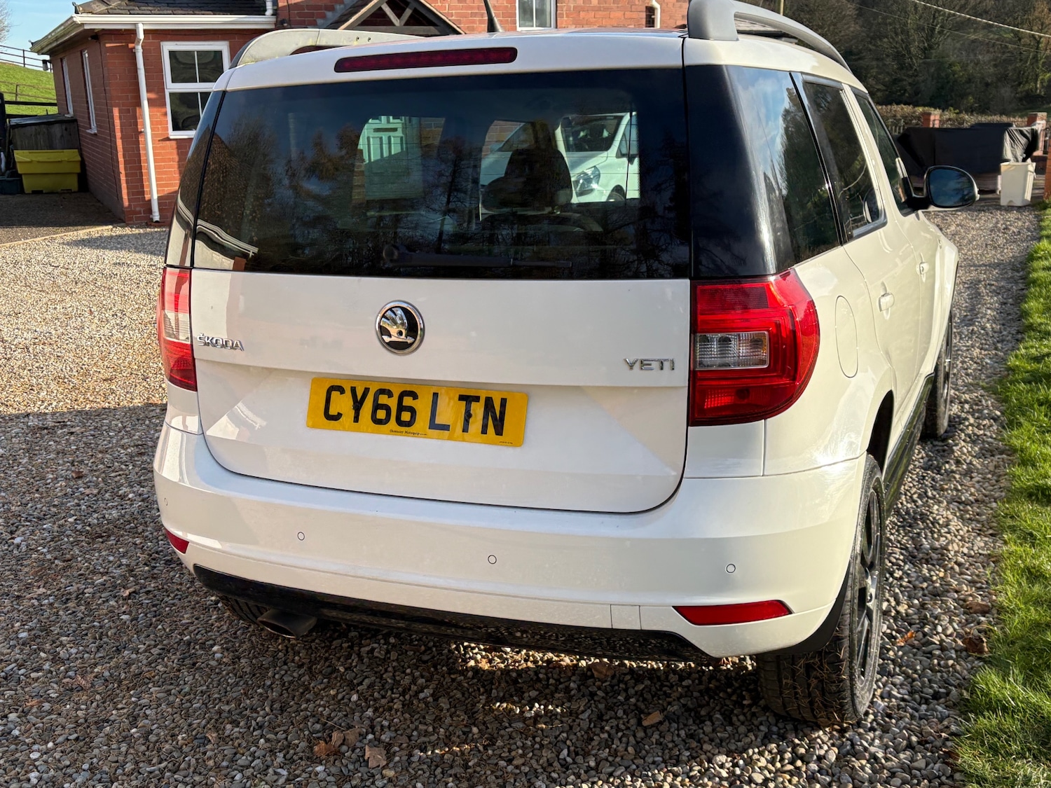 Used Skoda Yeti 2017 for sale - 76662517: Photo 45