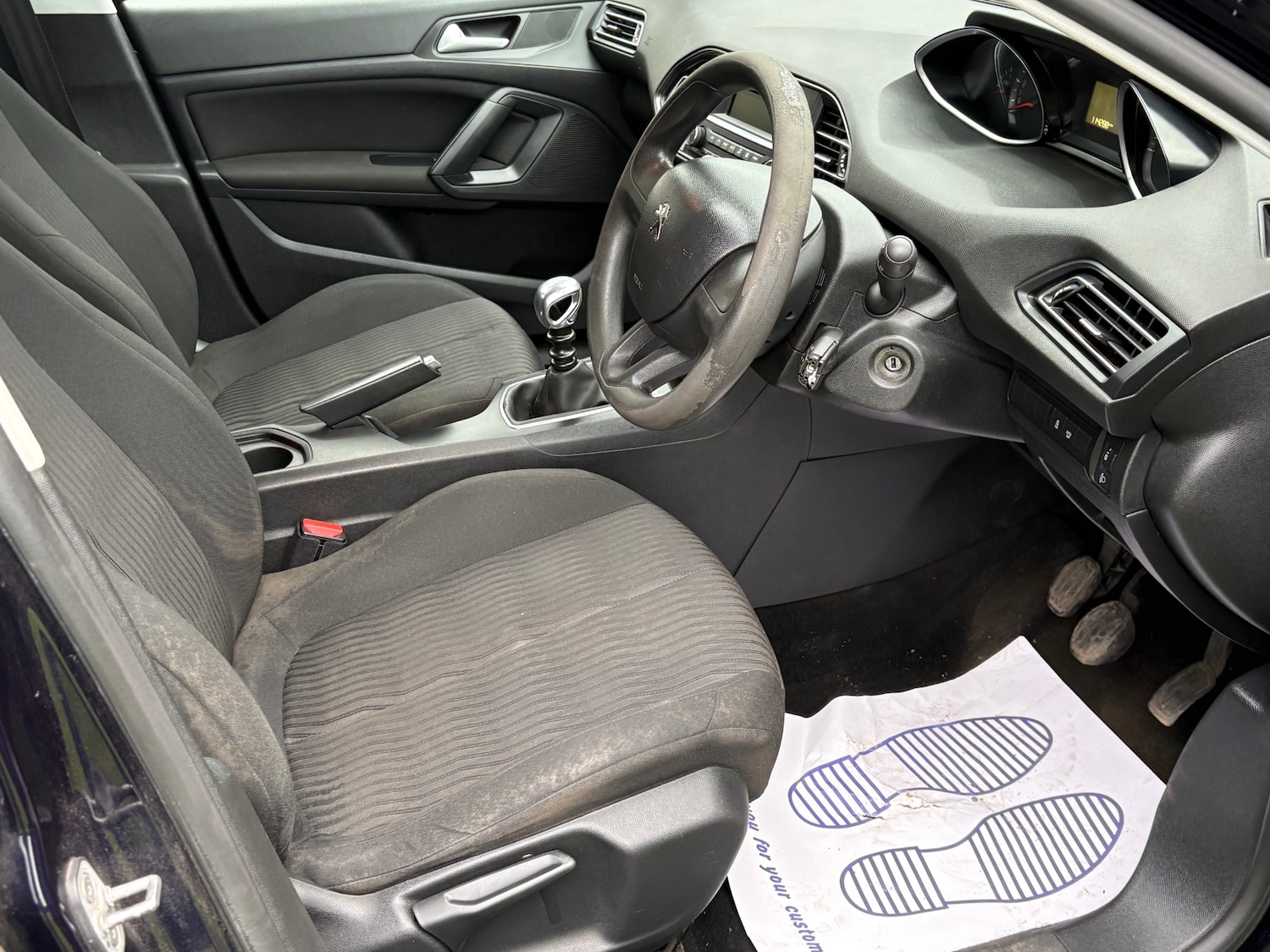 Used Peugeot 308 2014 for sale - 77819109: Photo 12