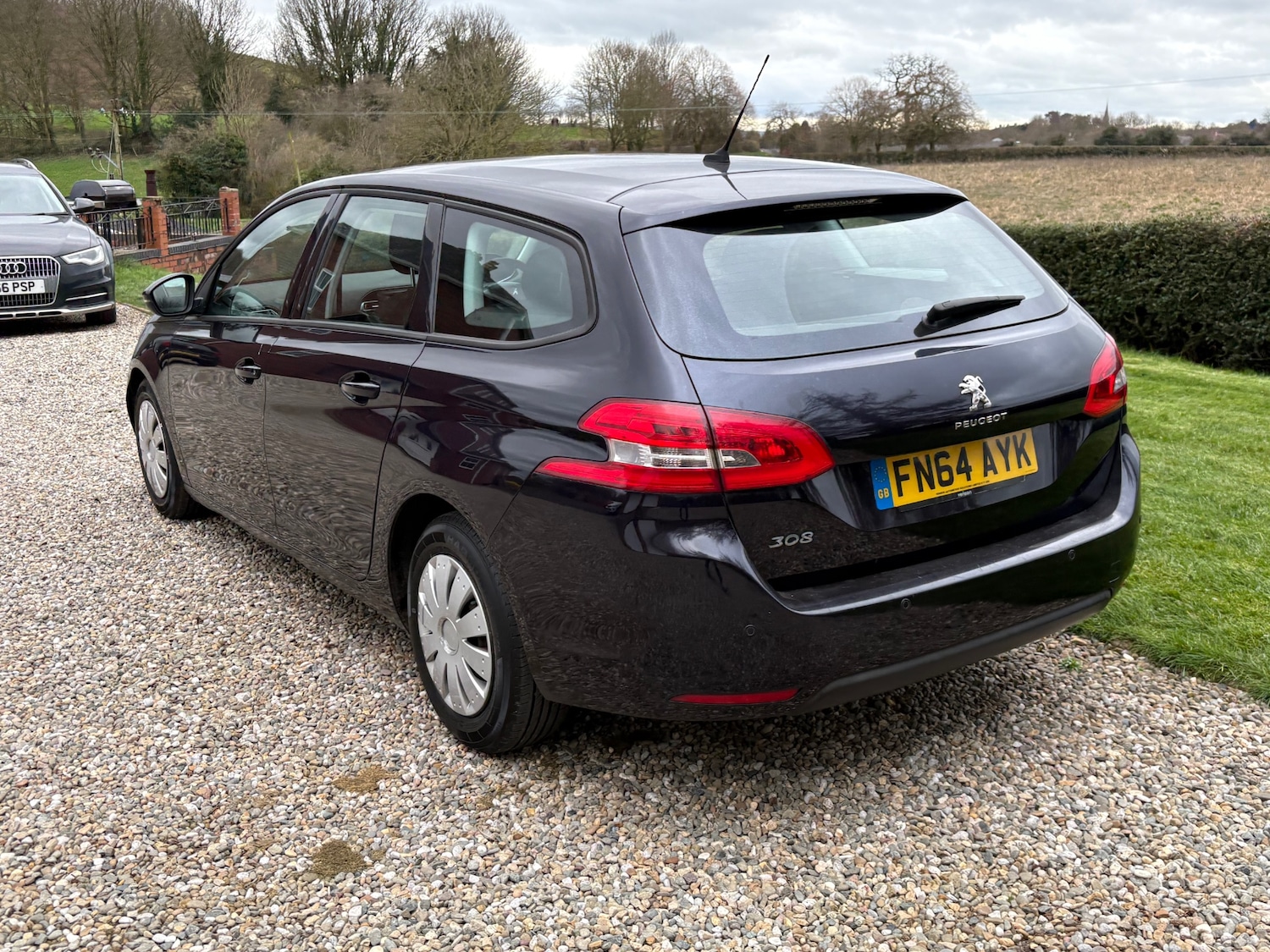 Used Peugeot 308 2014 for sale - 77819109: Photo 18