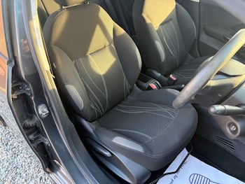 Used Peugeot 208 2013 for sale - 75689927: Photo