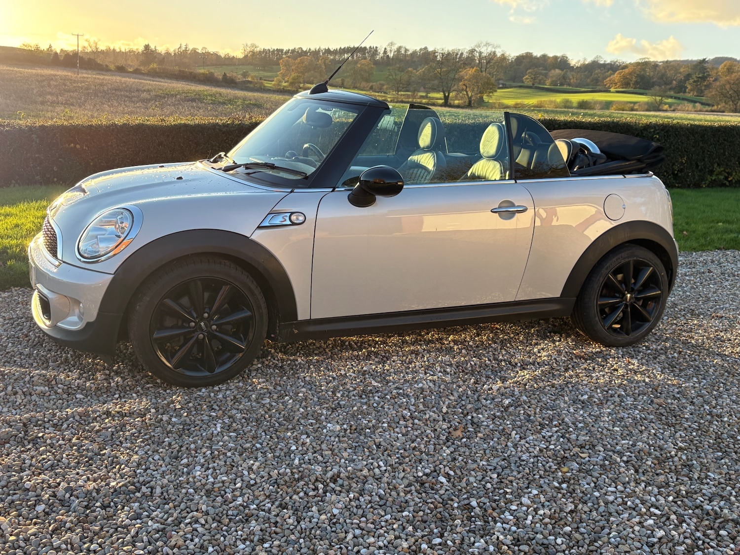 Used MINI Convertible 2014 for sale - 76626757: Photo 11