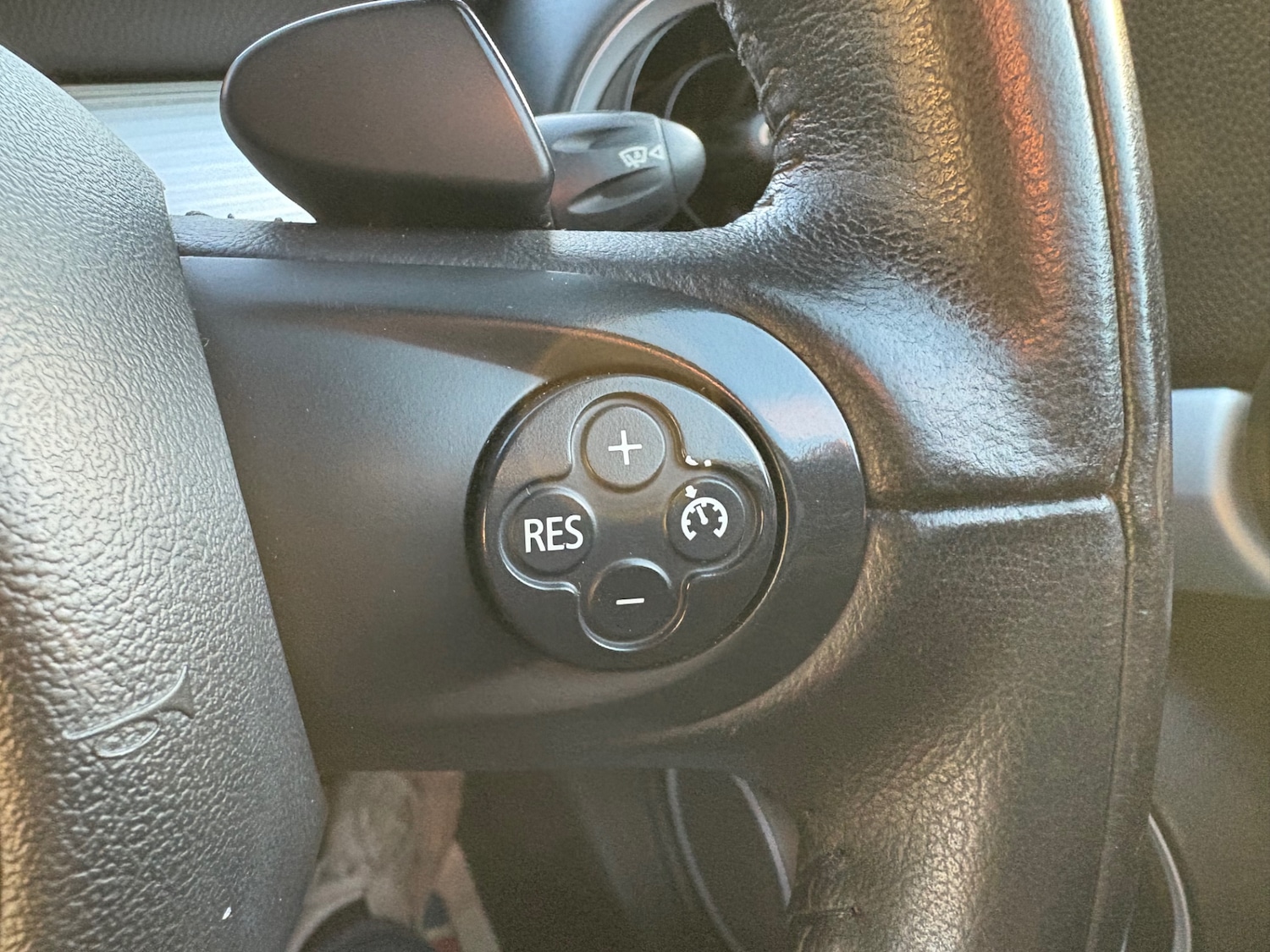 Used MINI Convertible 2014 for sale - 76626757: Photo 20