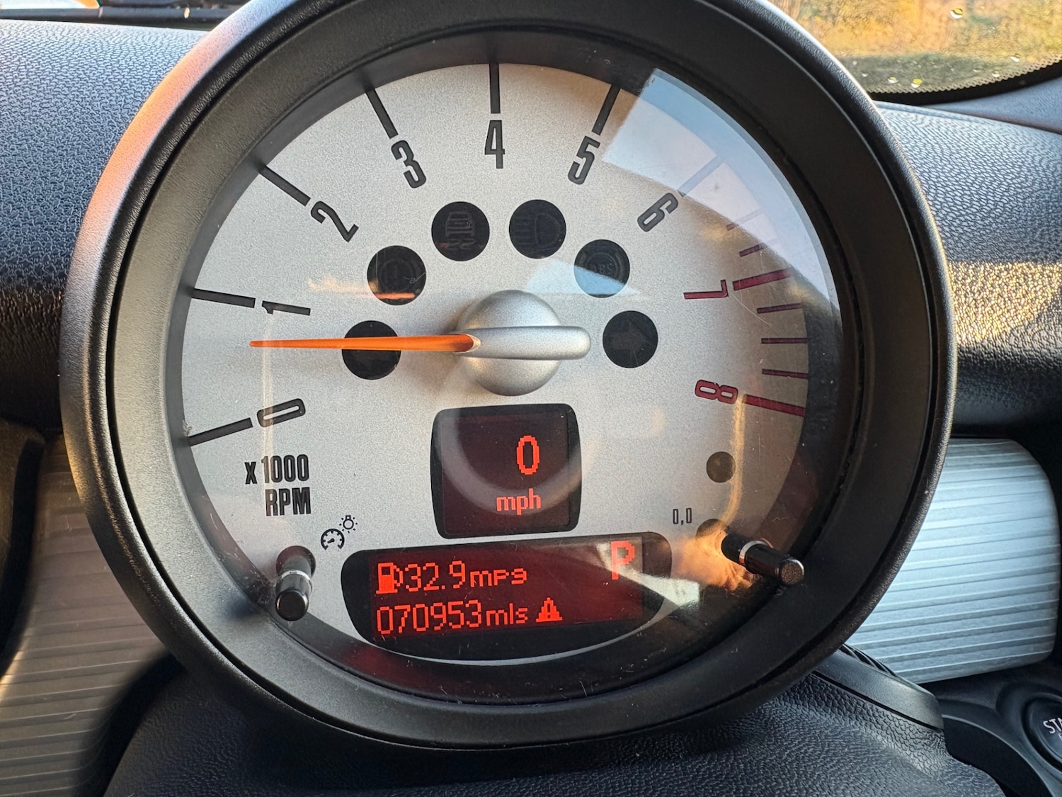 Used MINI Convertible 2014 for sale - 76626757: Photo 23