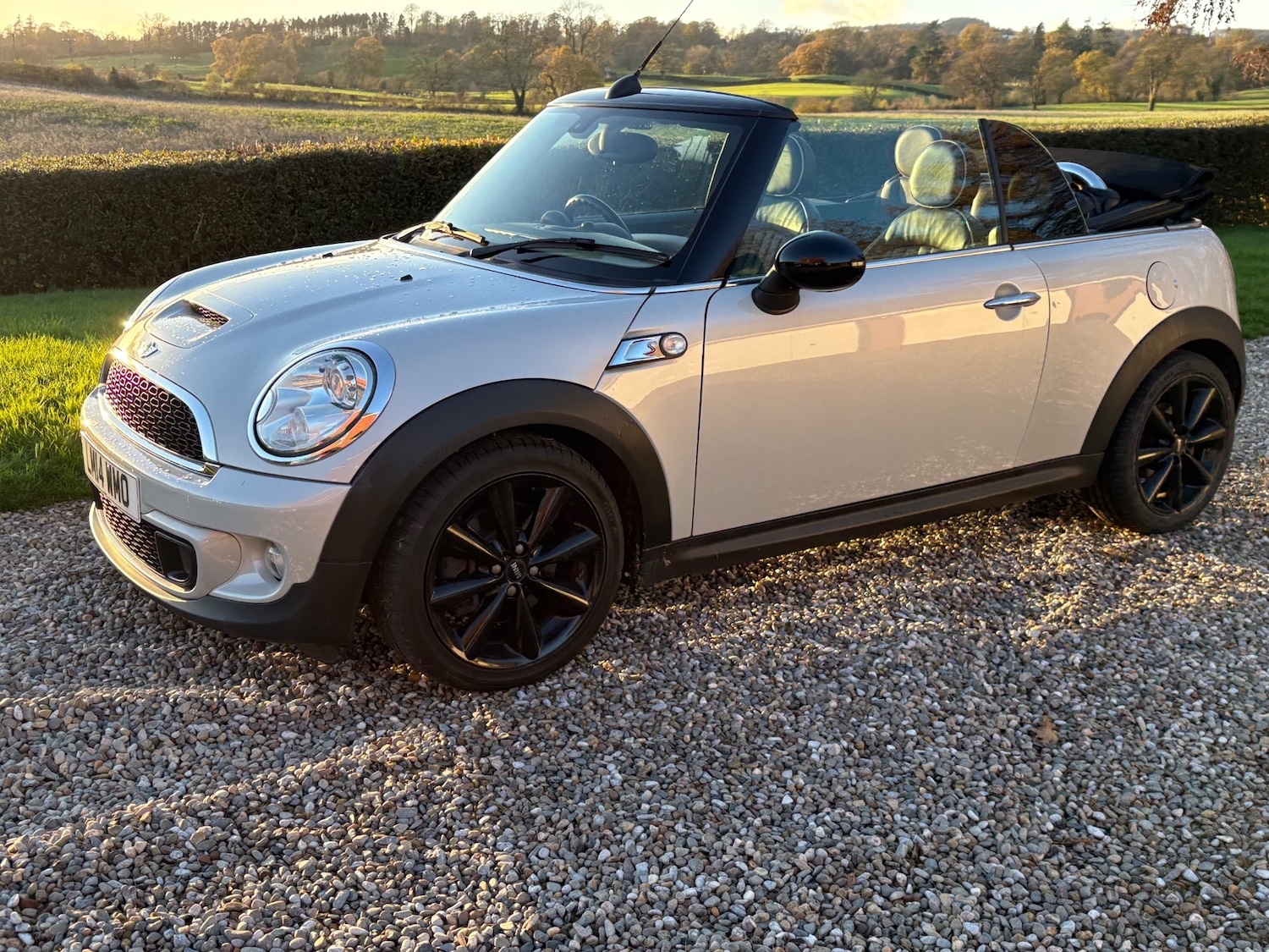 Used MINI Convertible 2014 for sale - 76626757: Photo 27