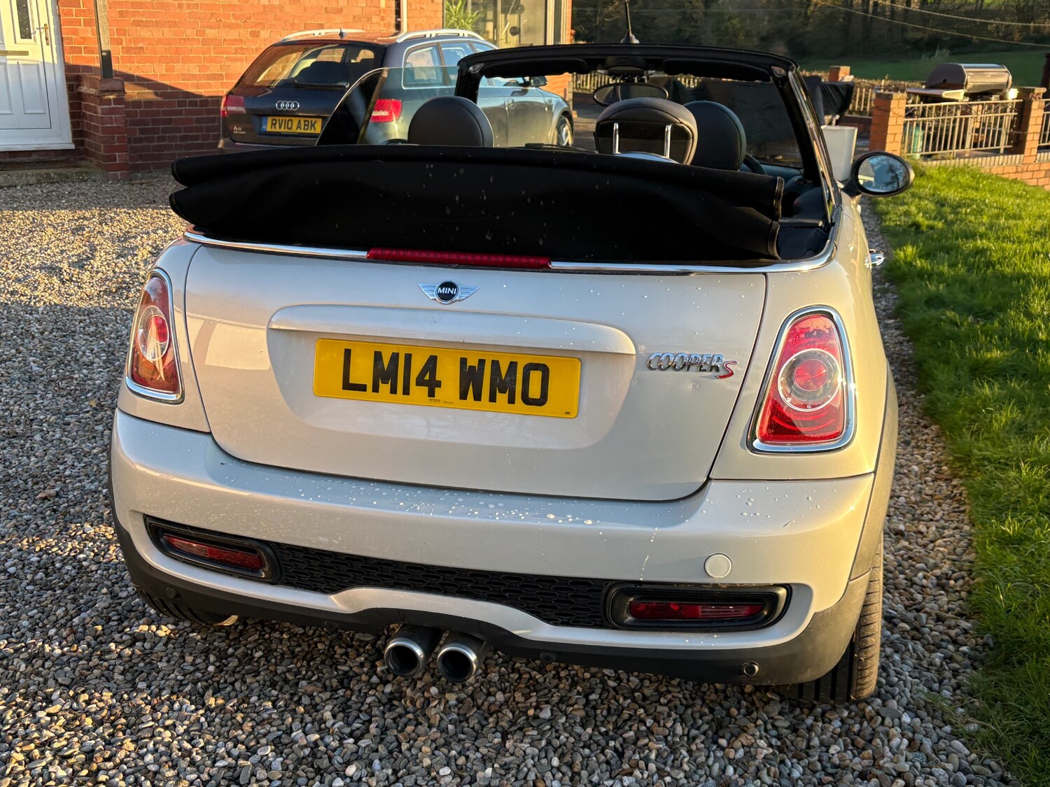 Used MINI Convertible 2014 for sale - 76626757: Photo 32