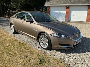 Used Jaguar XF 2015 for sale - 79191465: Photo