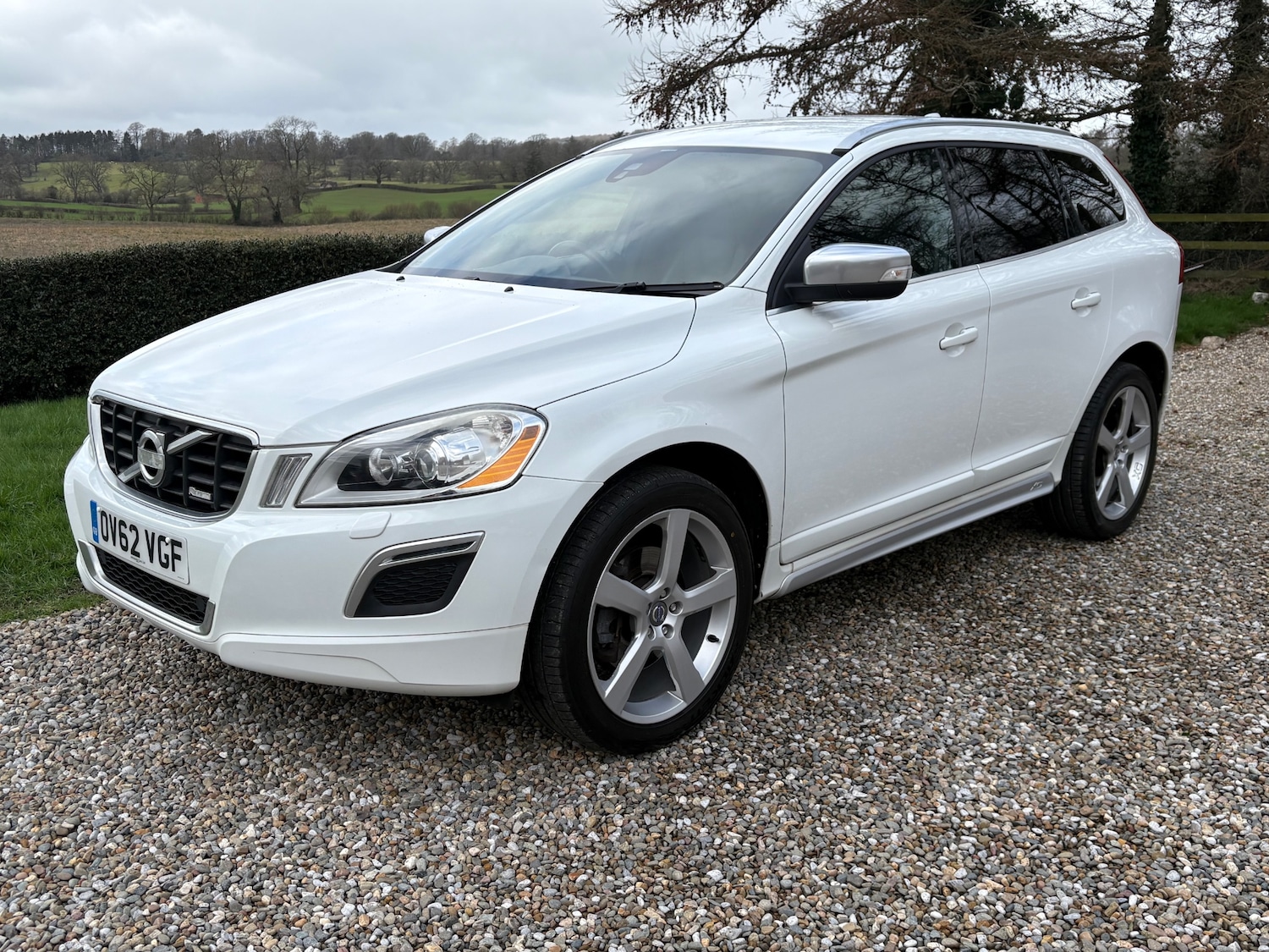 Used Volvo XC60 2013 for sale - 77640335: Photo 2