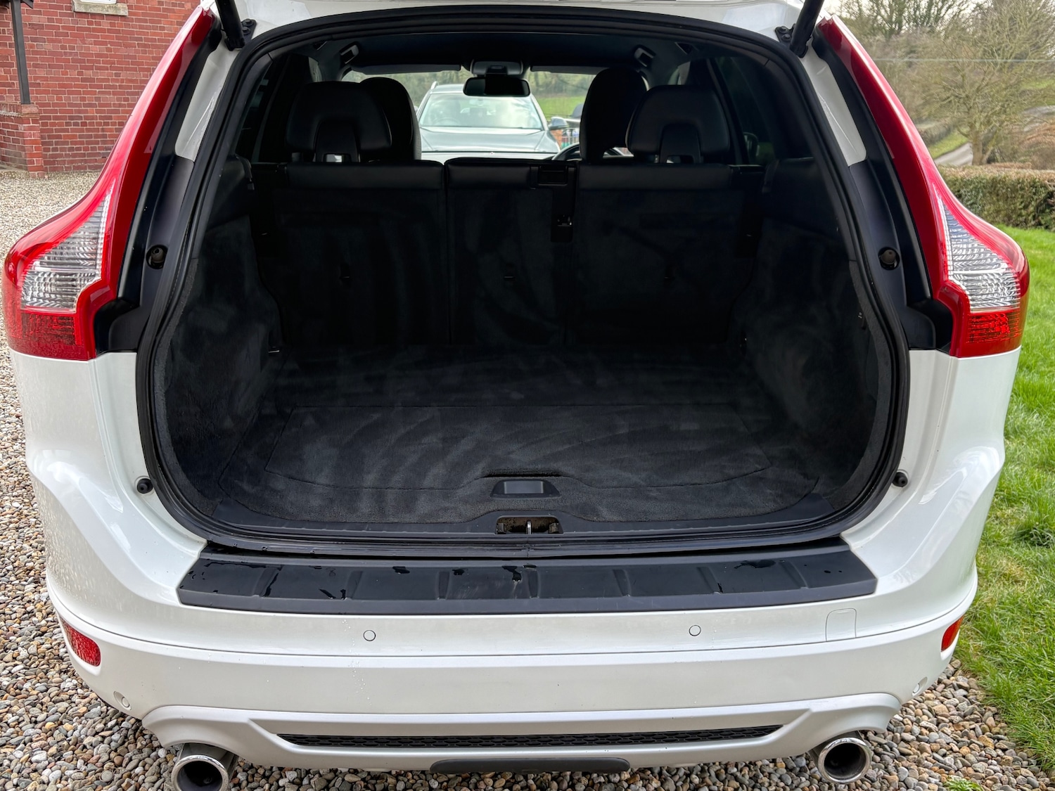 Used Volvo XC60 2013 for sale - 77640335: Photo 6