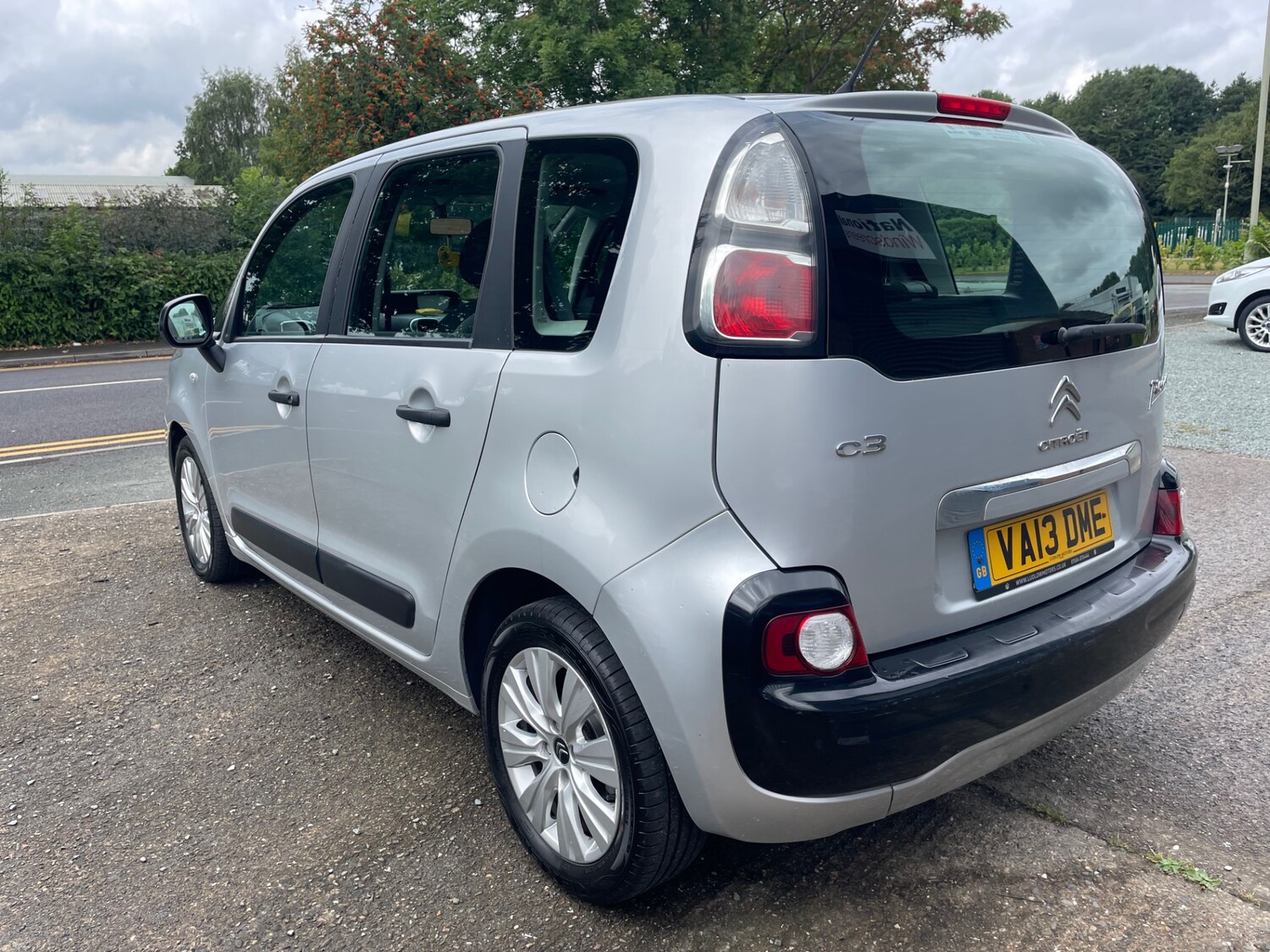 Vehicle 46