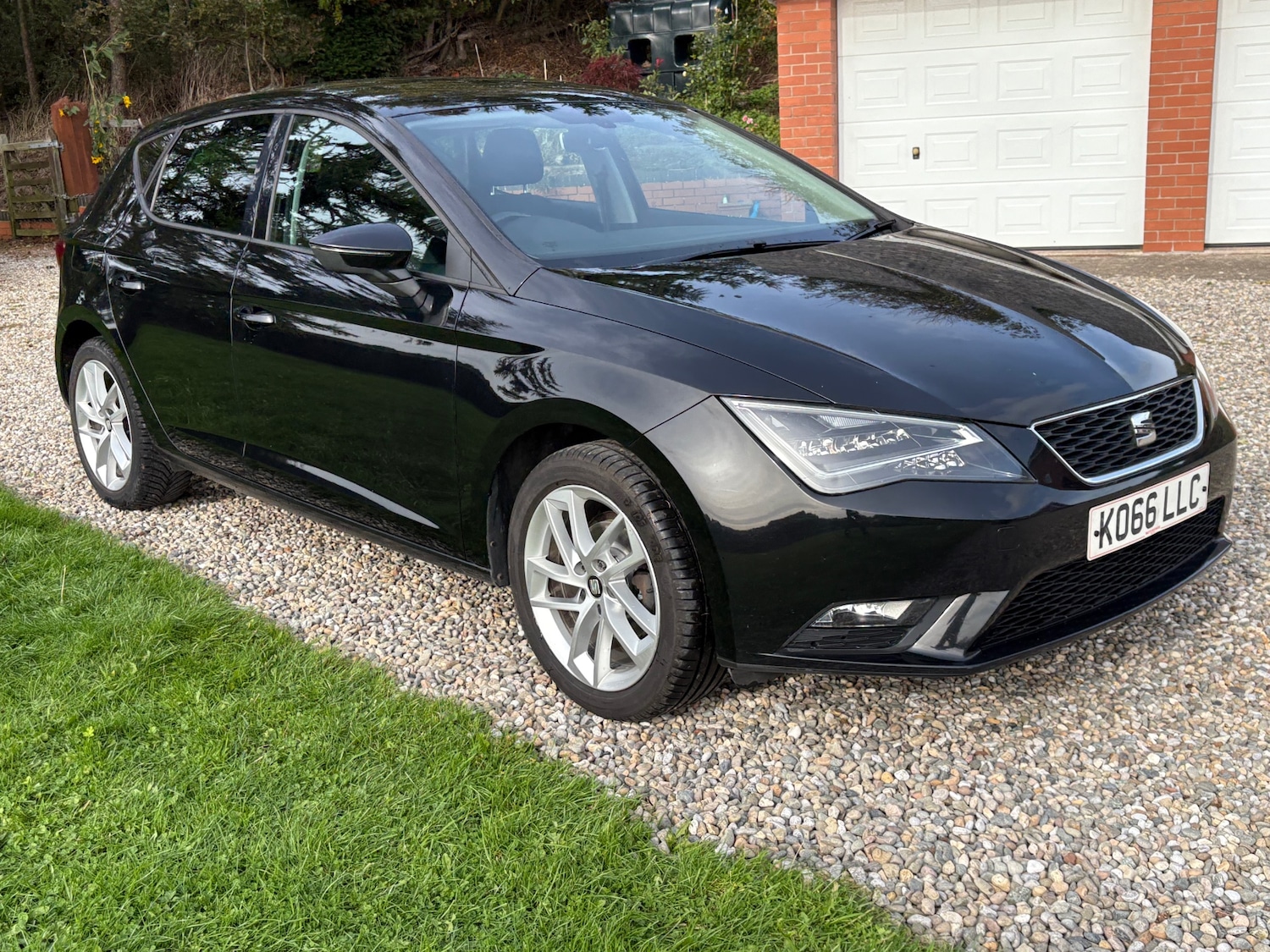 Used SEAT Leon 2017 for sale - 76178098: Photo 1