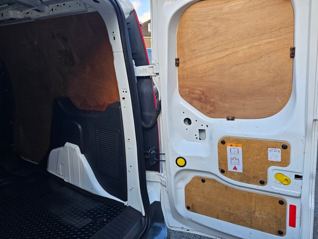 Used Ford Transit Connect 2018 for sale - 77018135: Photo 29