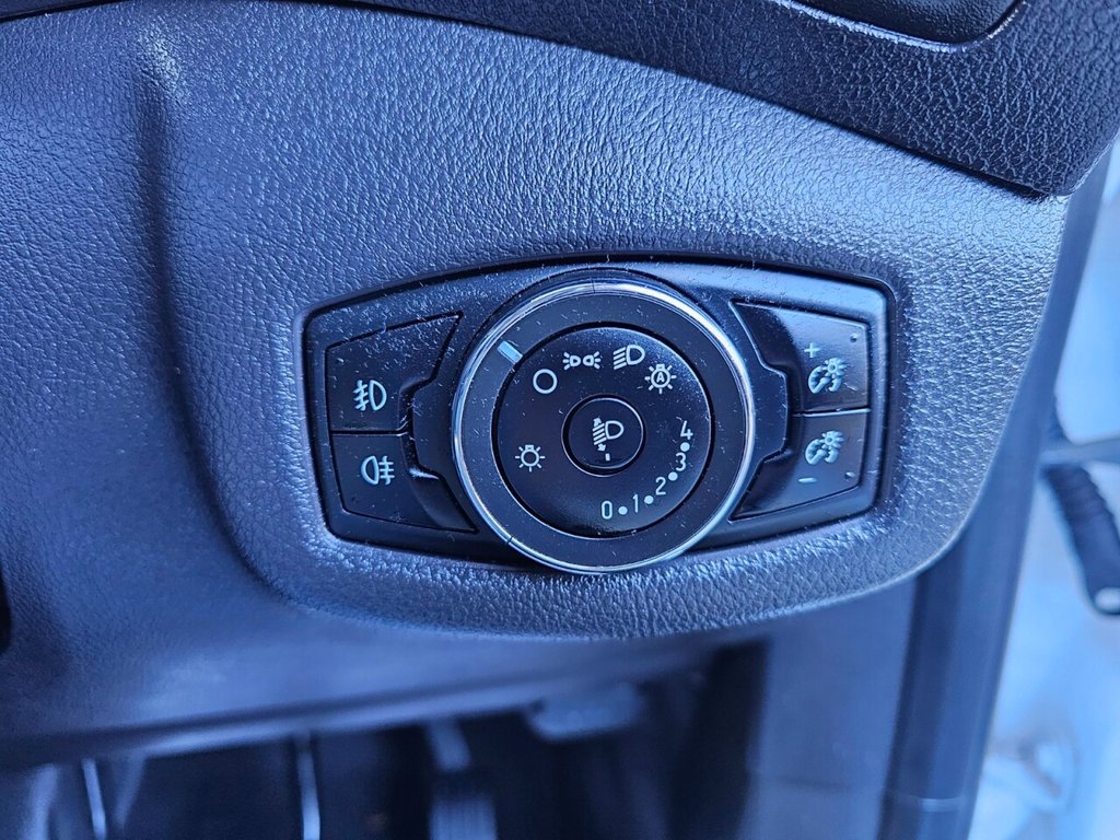 Used Ford Transit Connect 2018 for sale - 77018135: Photo 32